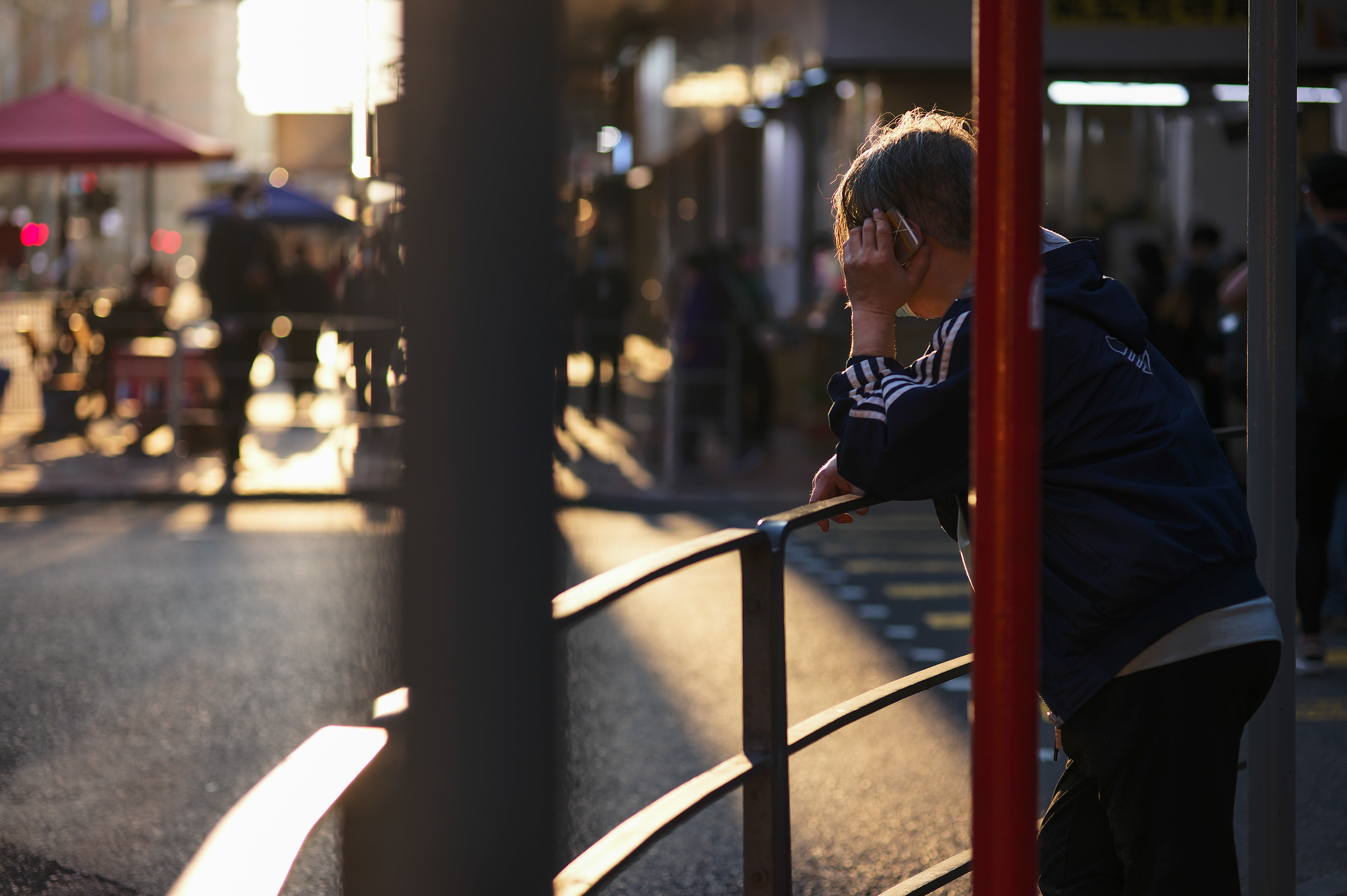 Sold my LEICA 90mm and brought back a used 75mm Voigtlander without spending a dime and even making money! This shot is taking at f/2, a lot easier to focus compare with 90mm range [LEICA M11, Voigtlander Nokton 75mm f/1.5 Aspherical]