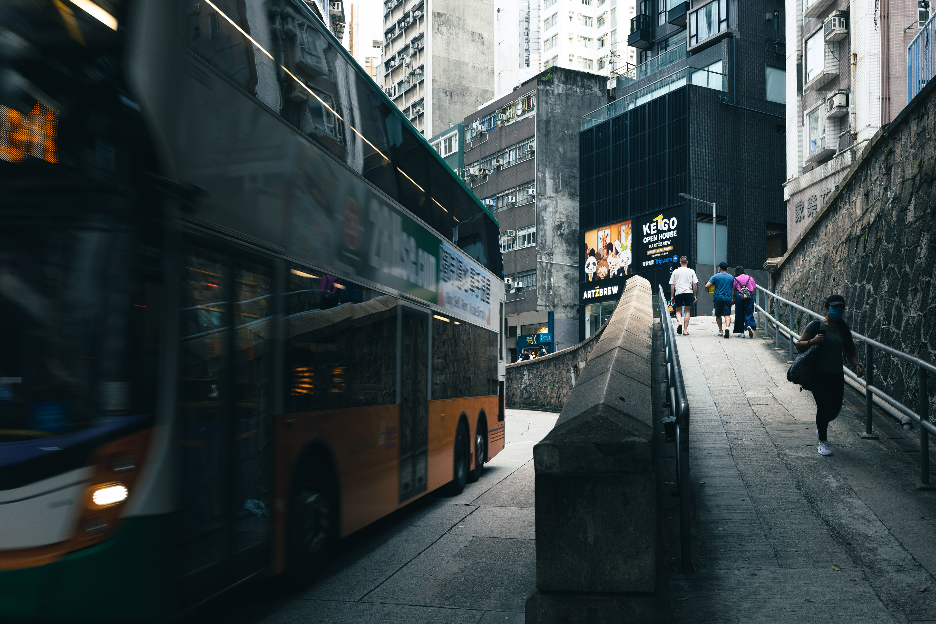 Sai Ying Pun [Panasonic LUMIX DC-S5, Sigma 35mm F/2 DG DN | Contemporary 020]