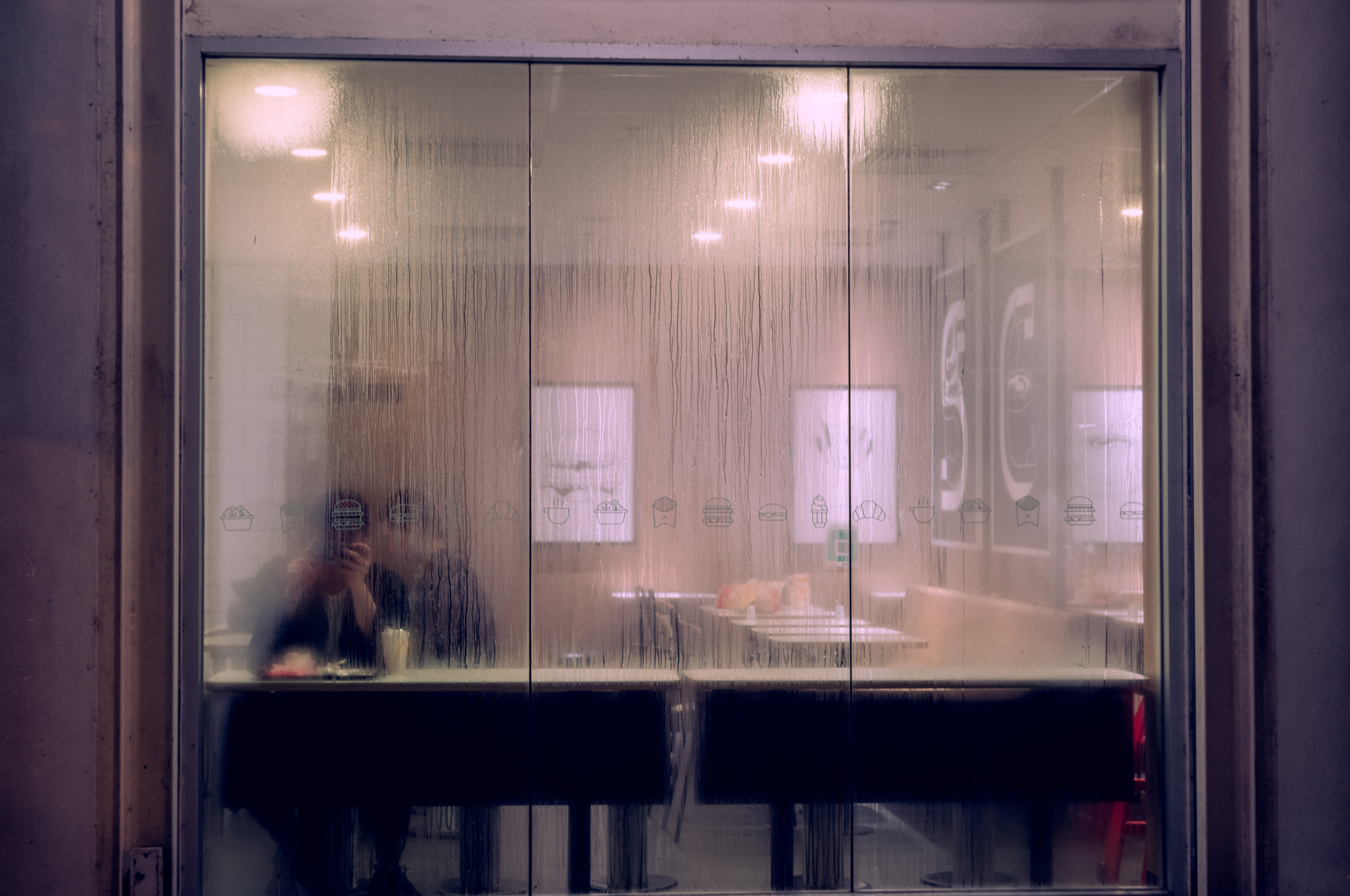 What's going on with the weather recently? Looks like it's spring in Hong Kong. [LEICA M11, LEICA SUMMICRON 50mm f/2 Rigid]