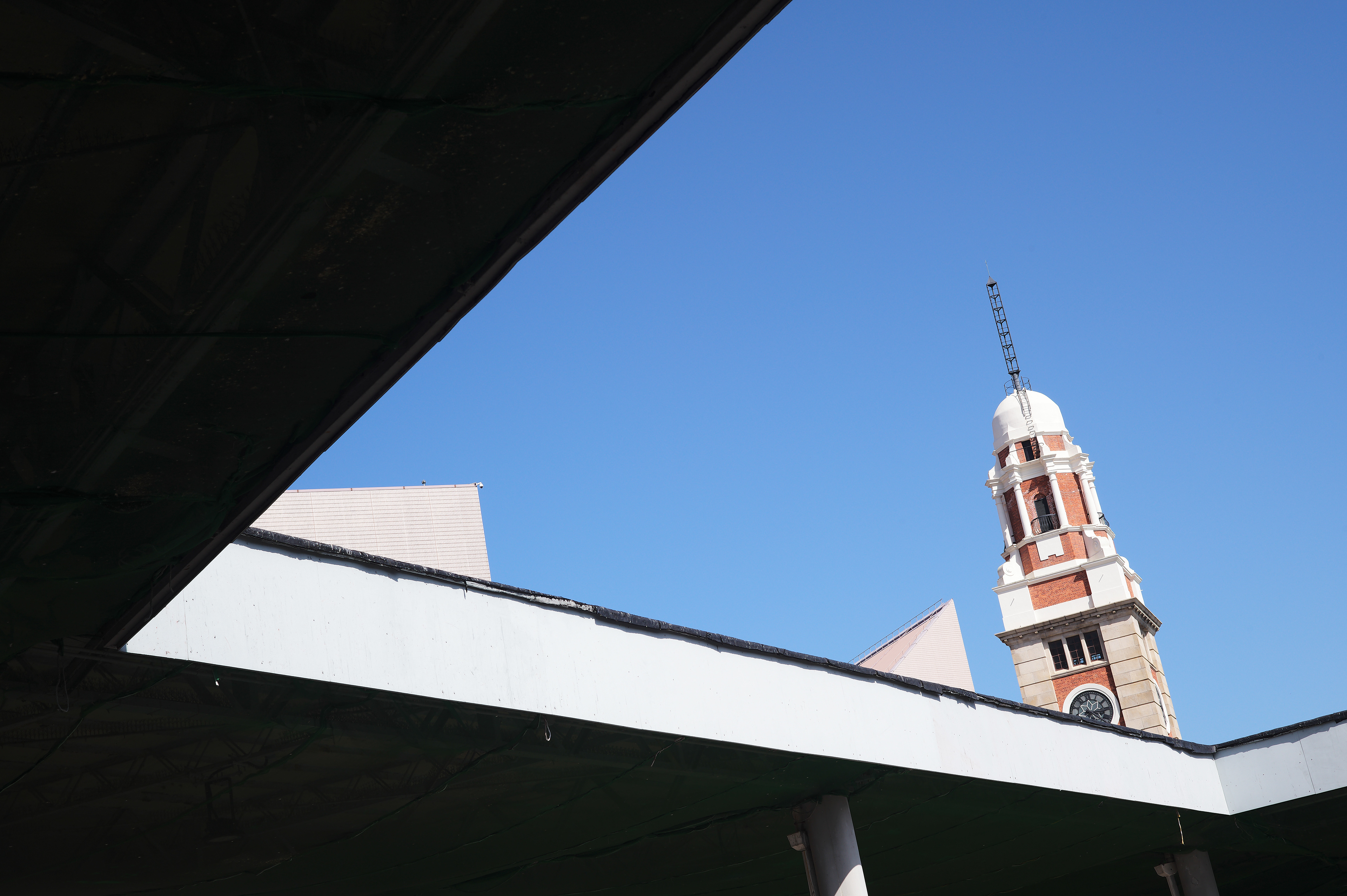 Tsim Sha Tsui Clock Tower [LEICA M11, LEICA SUMMICRON 50mm f/2 Rigid]