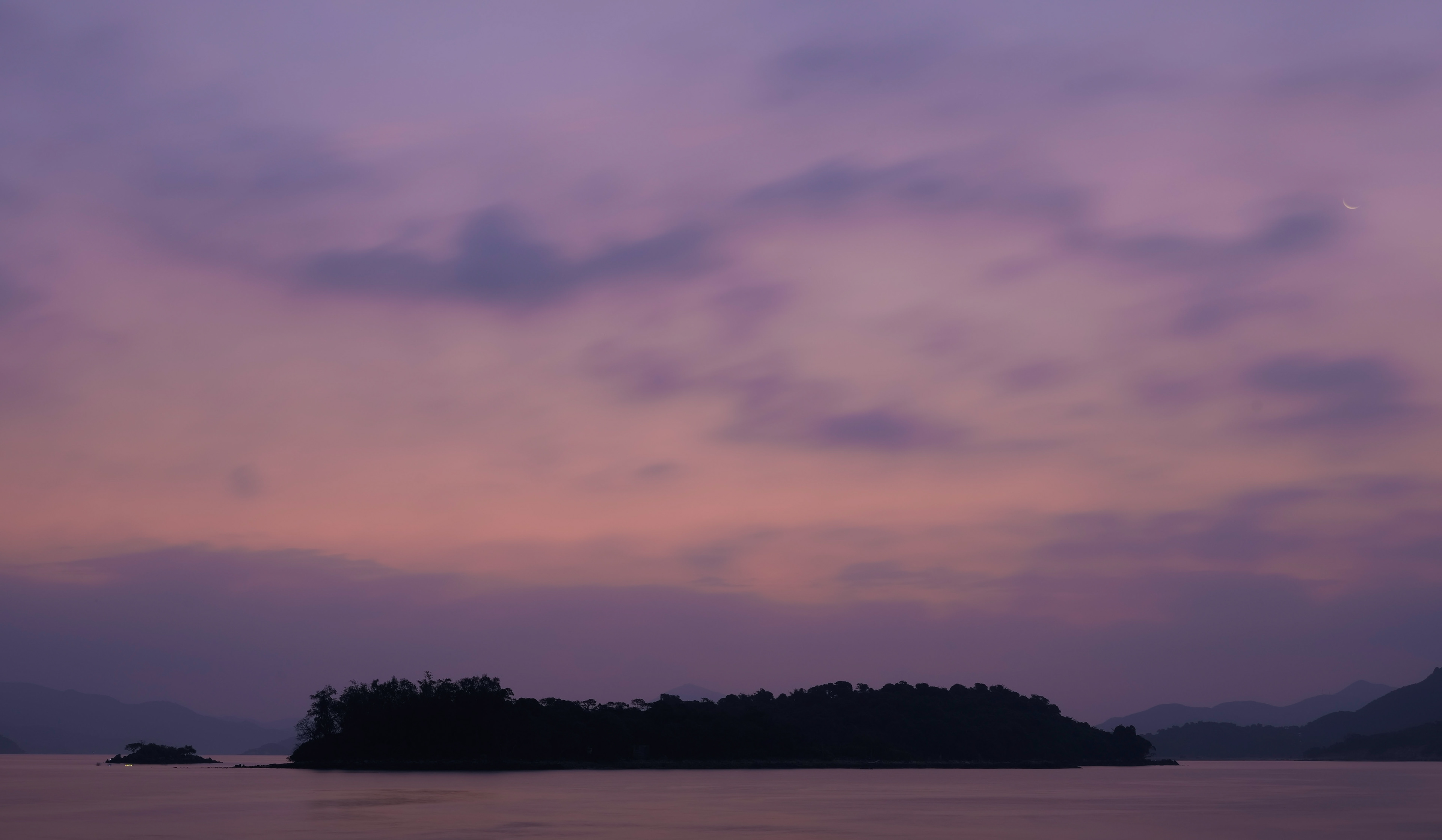 Sunrise on 1 Jan 2022 [Panasonic LUMIX DC-S5, Sigma 24-70mm F2.8 DG DN | Art 019]