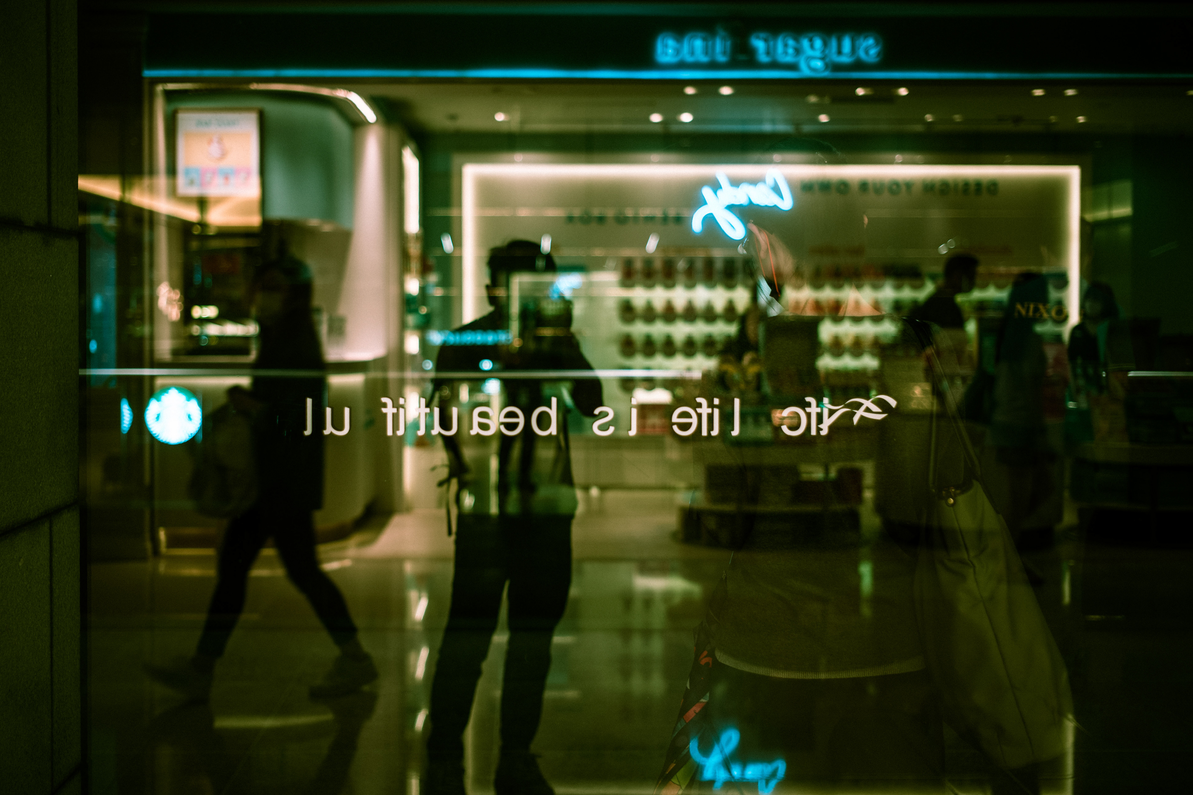 SHE and ME [LEICA M10, LEICA Summicron-M 35mm f/2 ASPH]