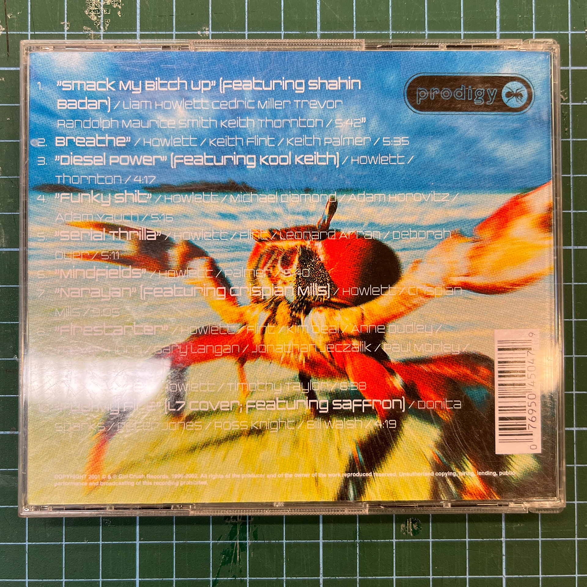 1990s teen bedroom dressing