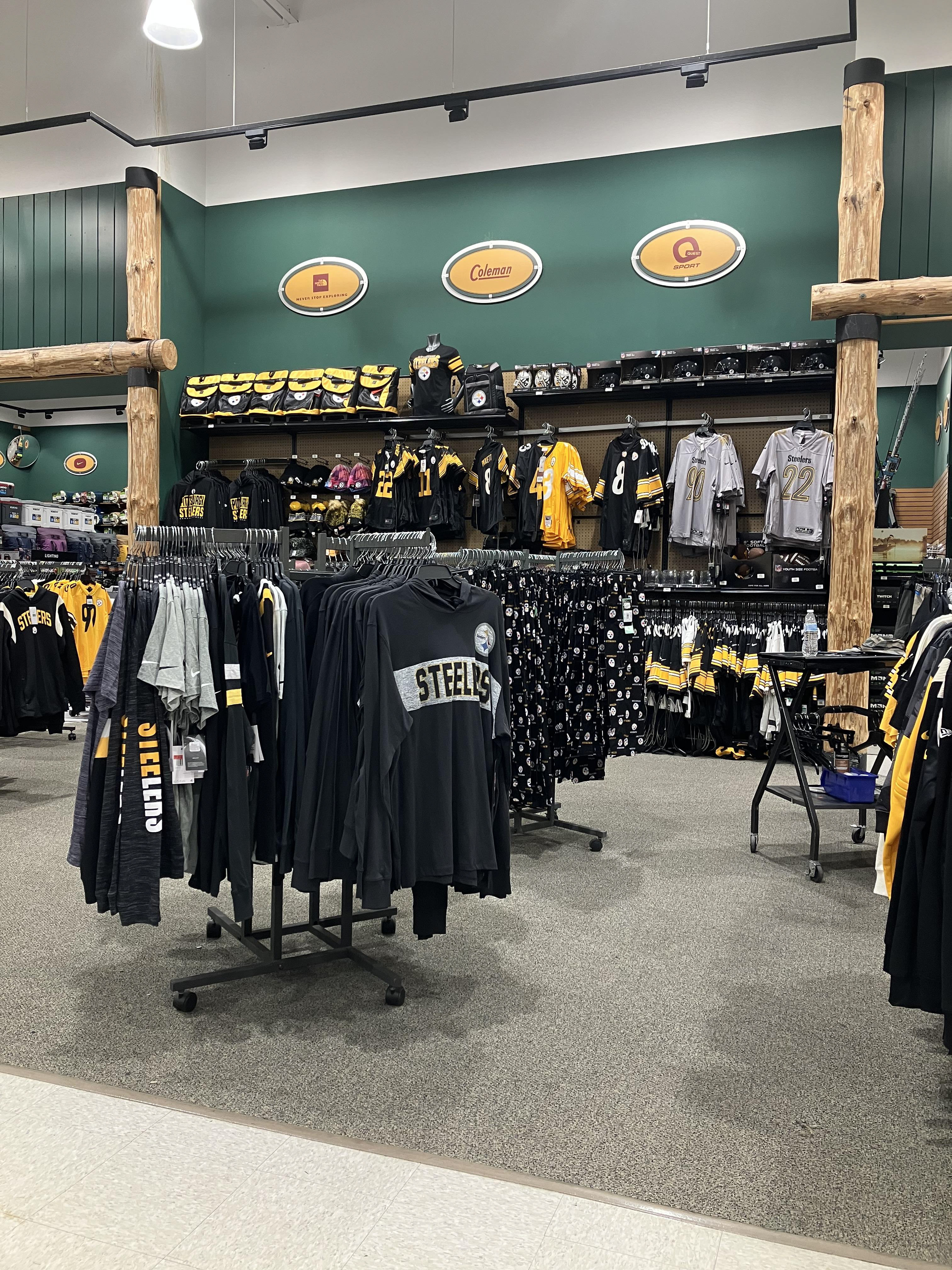 DICK'S Sporting Goods personalizes experiences with Adobe