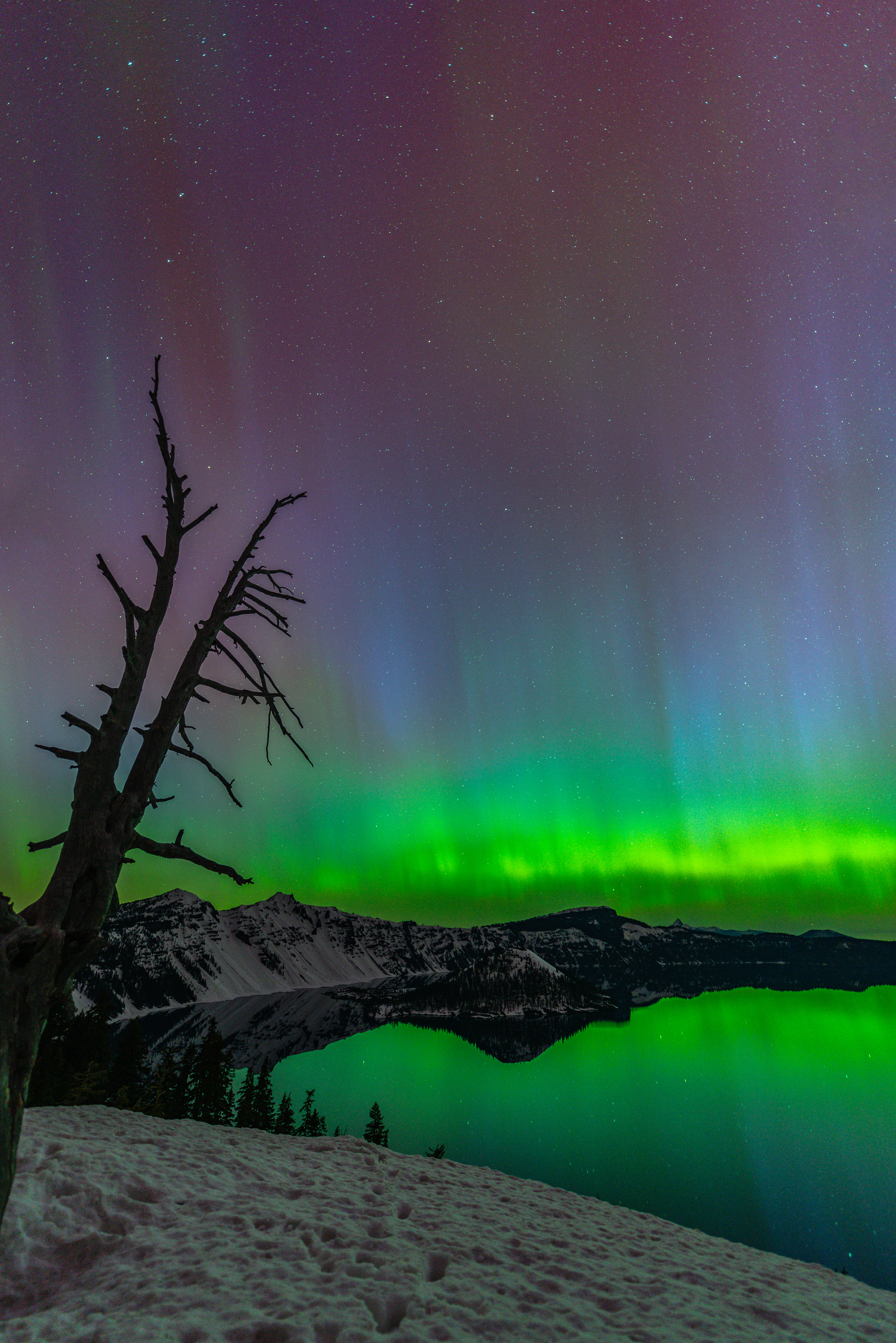 Aurora from Crater Lake