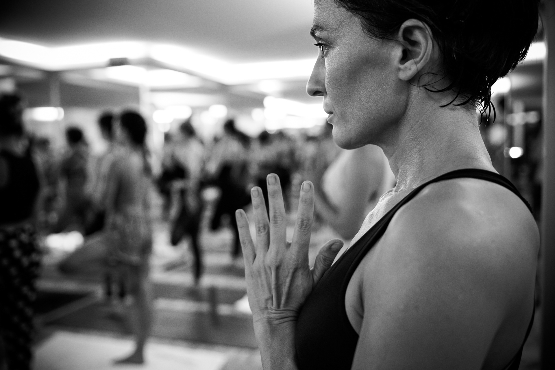 Jared Mccann in lezione a Bikram Yoga Roma