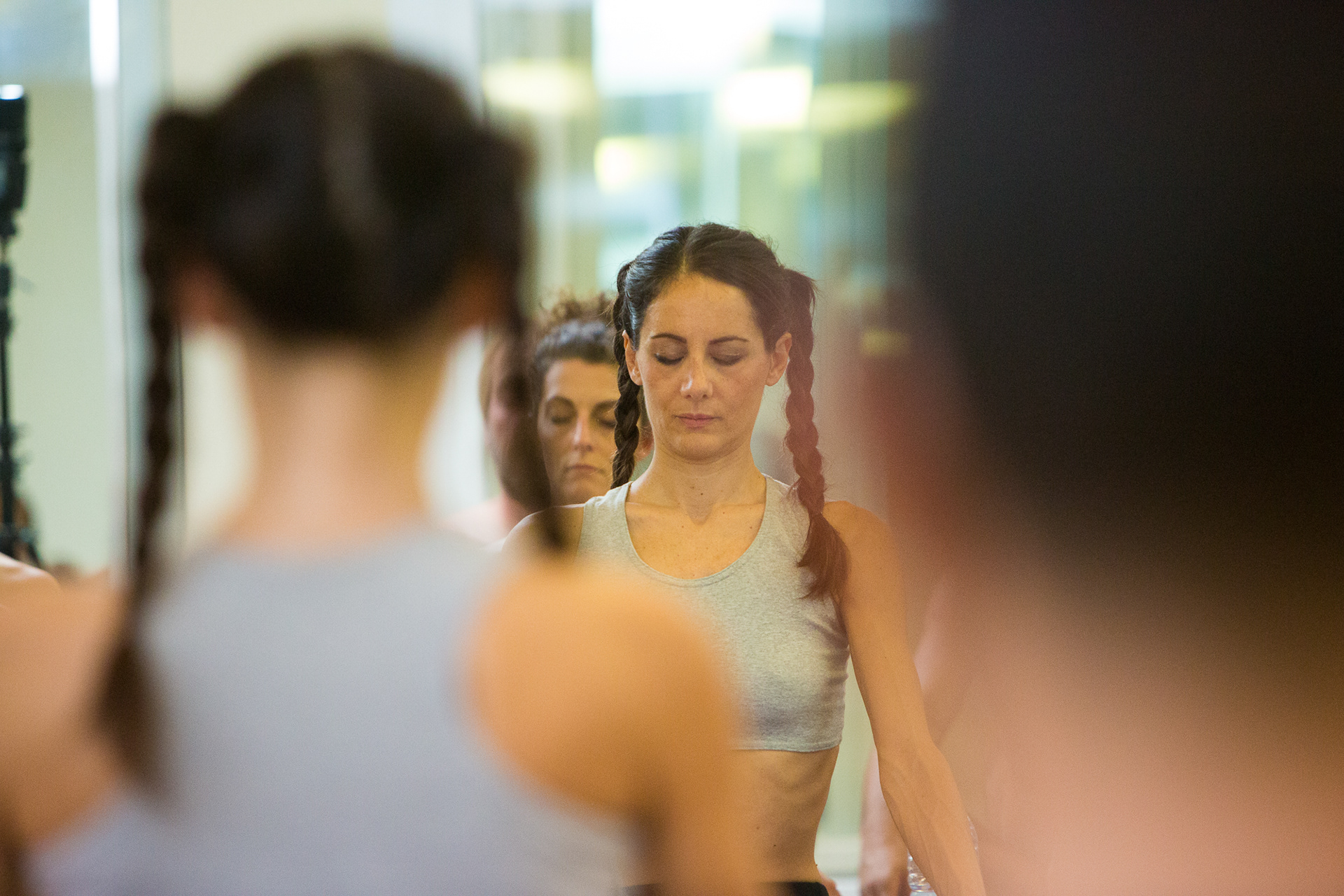 Jared Mccann in lezione a Bikram Yoga Roma