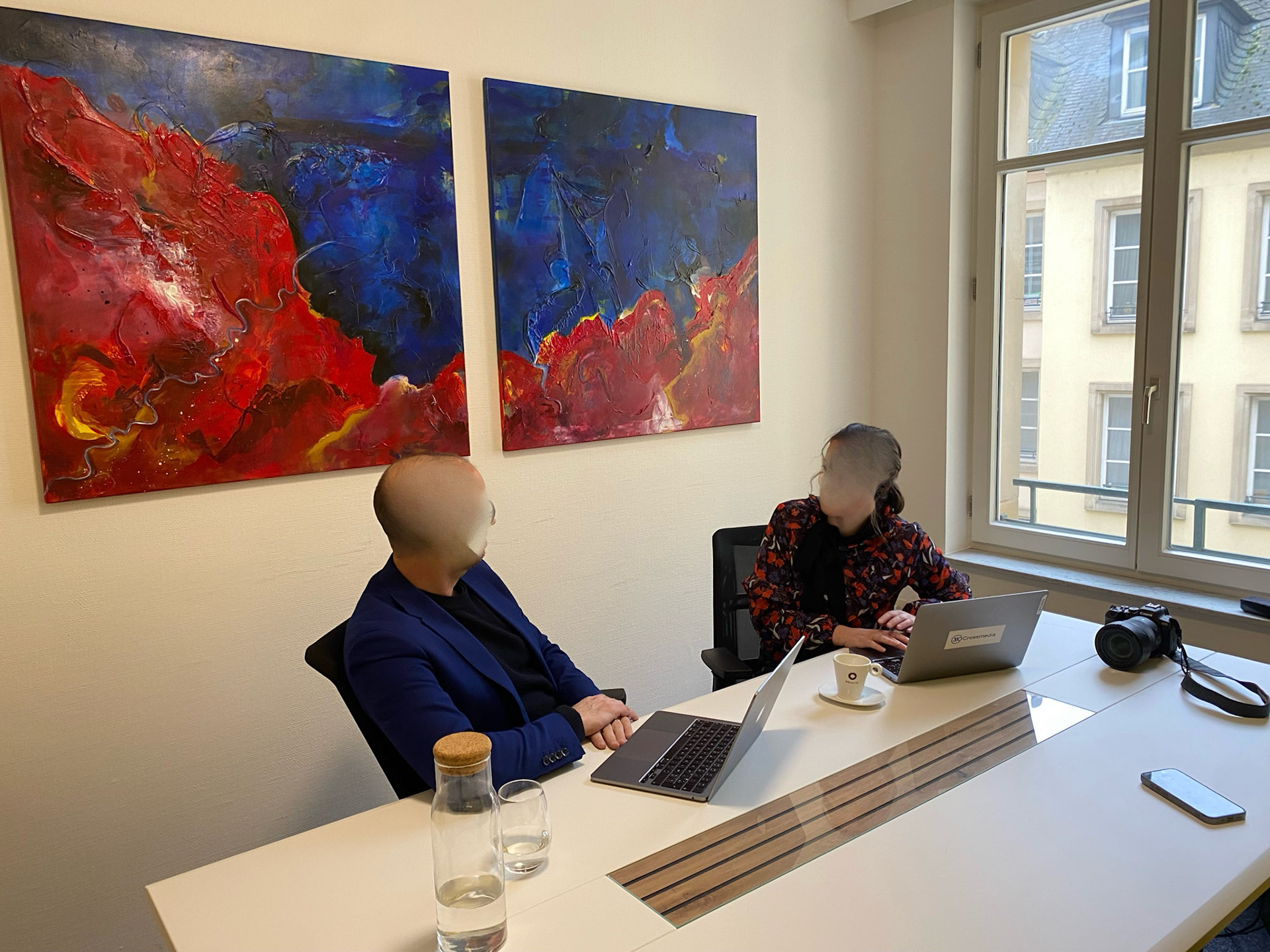 Crossmedia360, 2 off 100x100