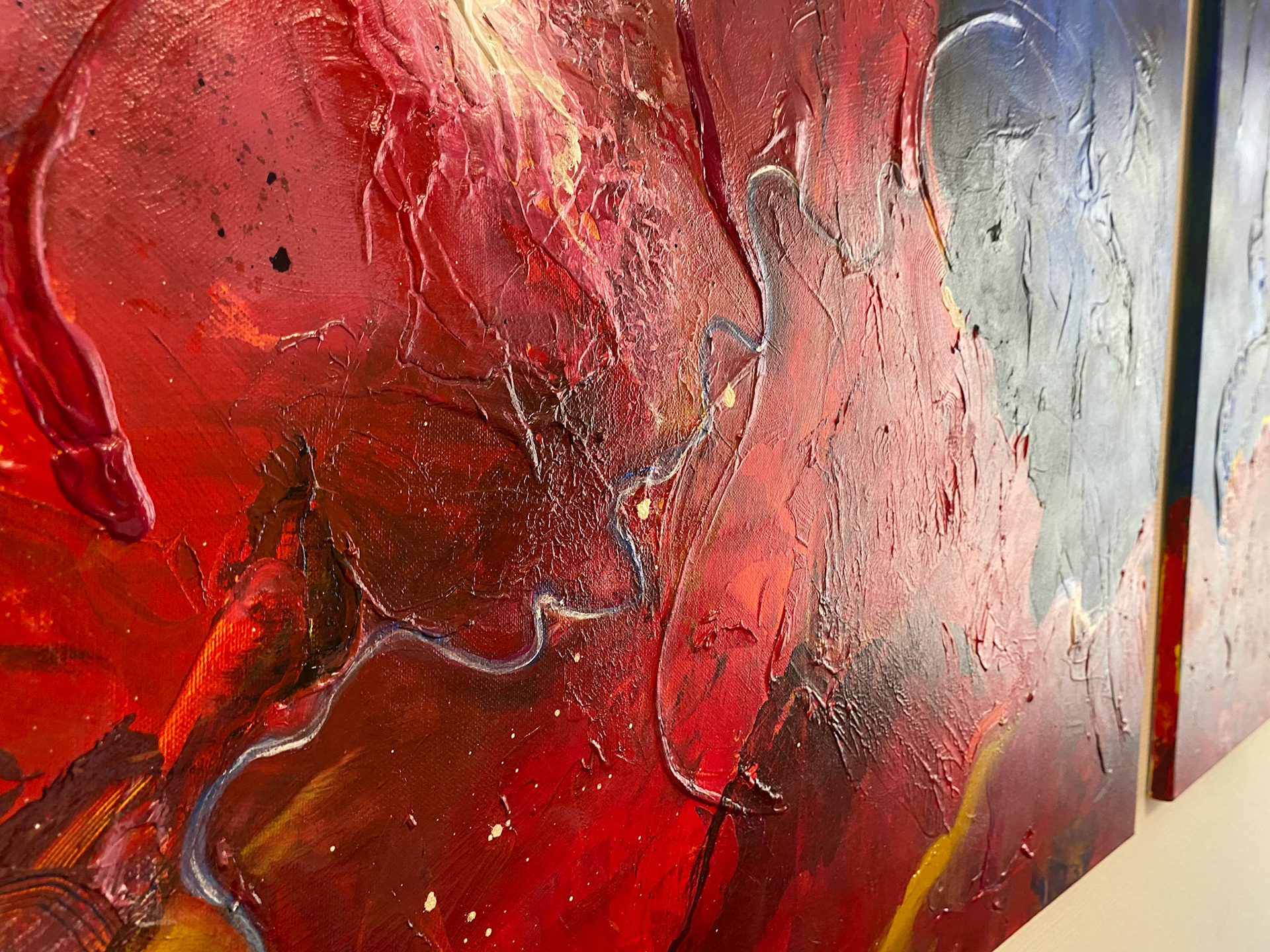 Crossmedia360, 2 off 100x100 detail