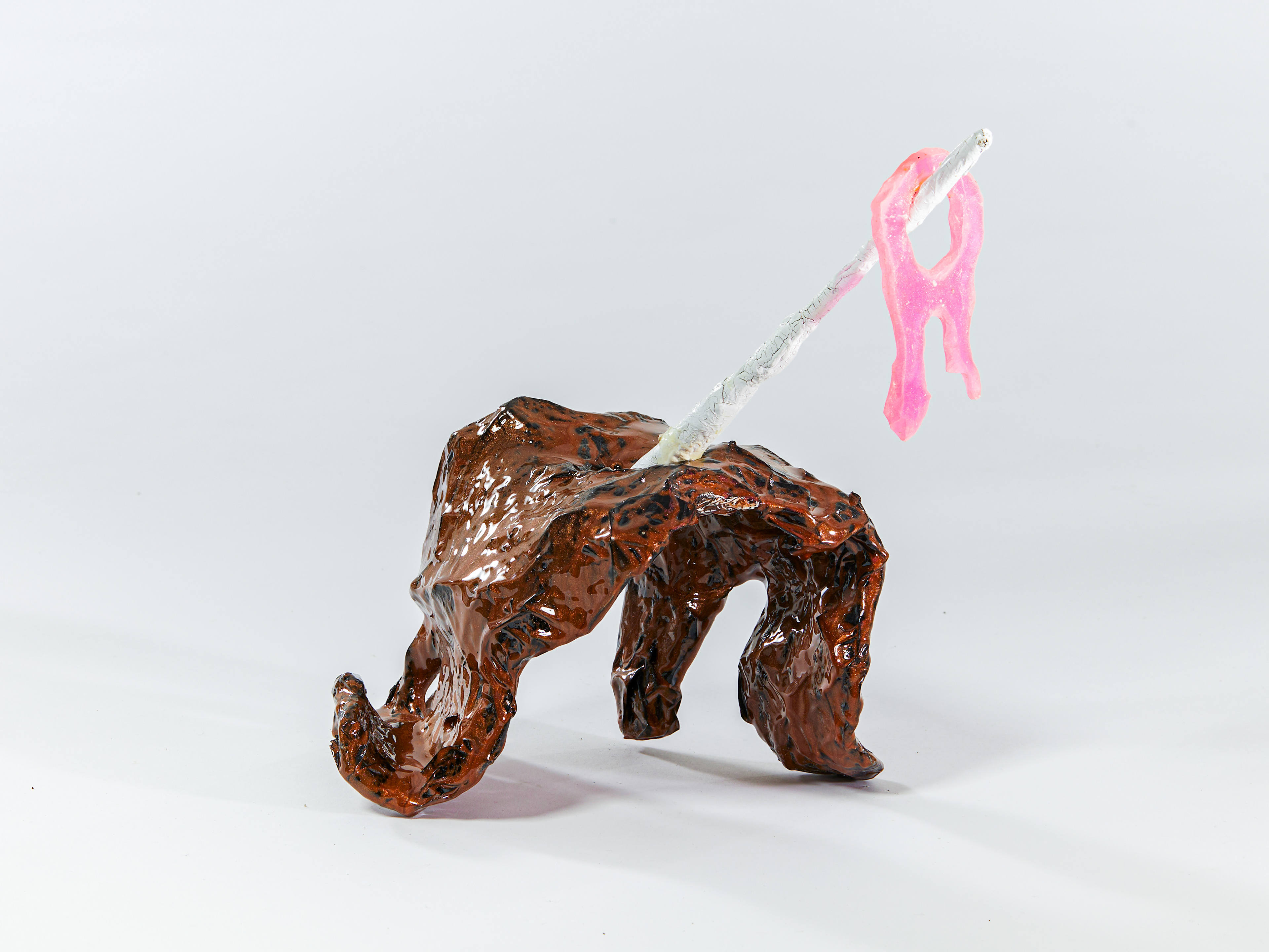 Hahn, Wire, papier-mâché, epoxy, 25 × 35 × 44 cm, 2022