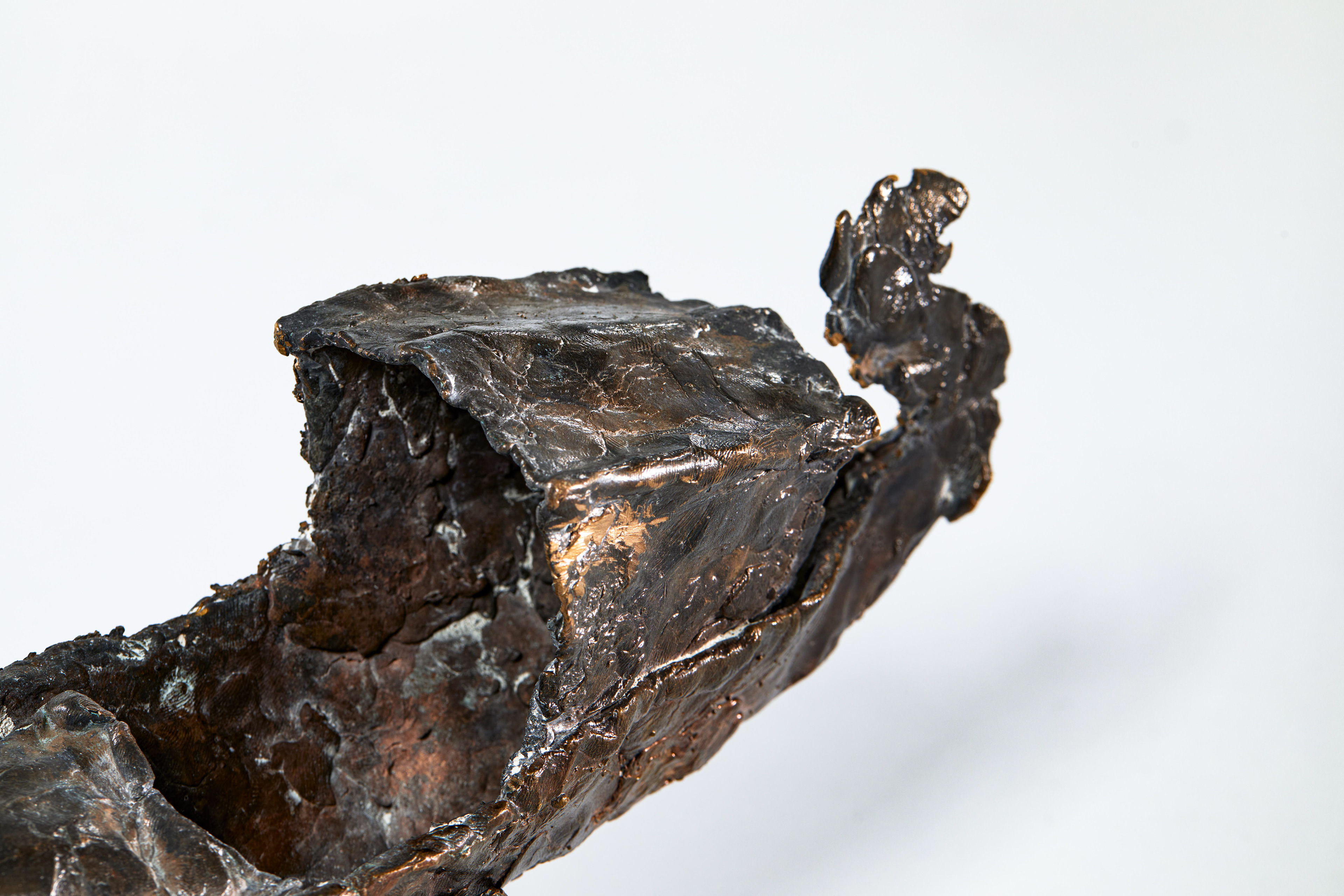 Gondel, Bronze, 32 × 7 × 12 cm, 2021 (detail)