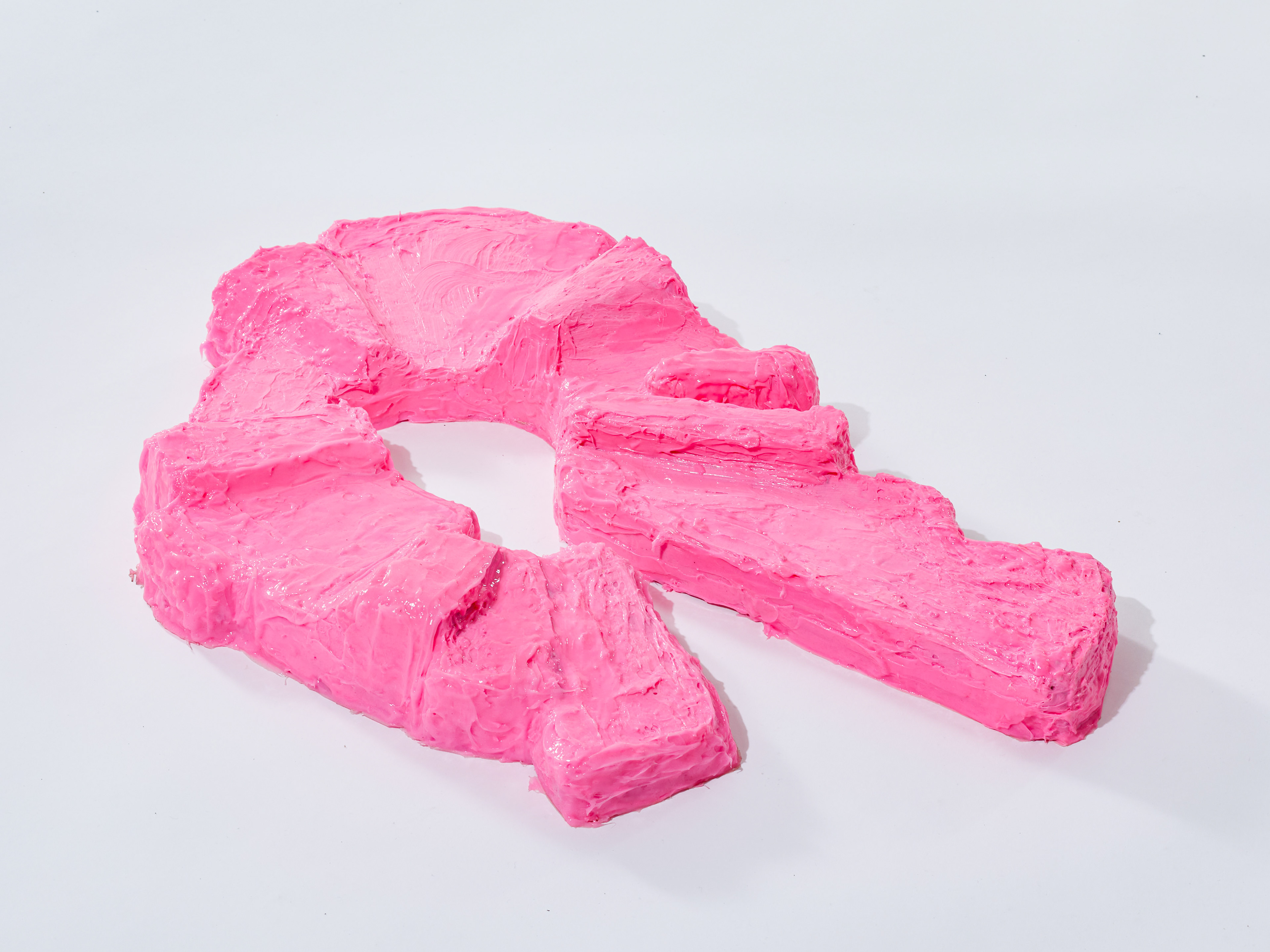 PBar, Papiermâché, silicone,  77 × 53 × 16 cm, 2022