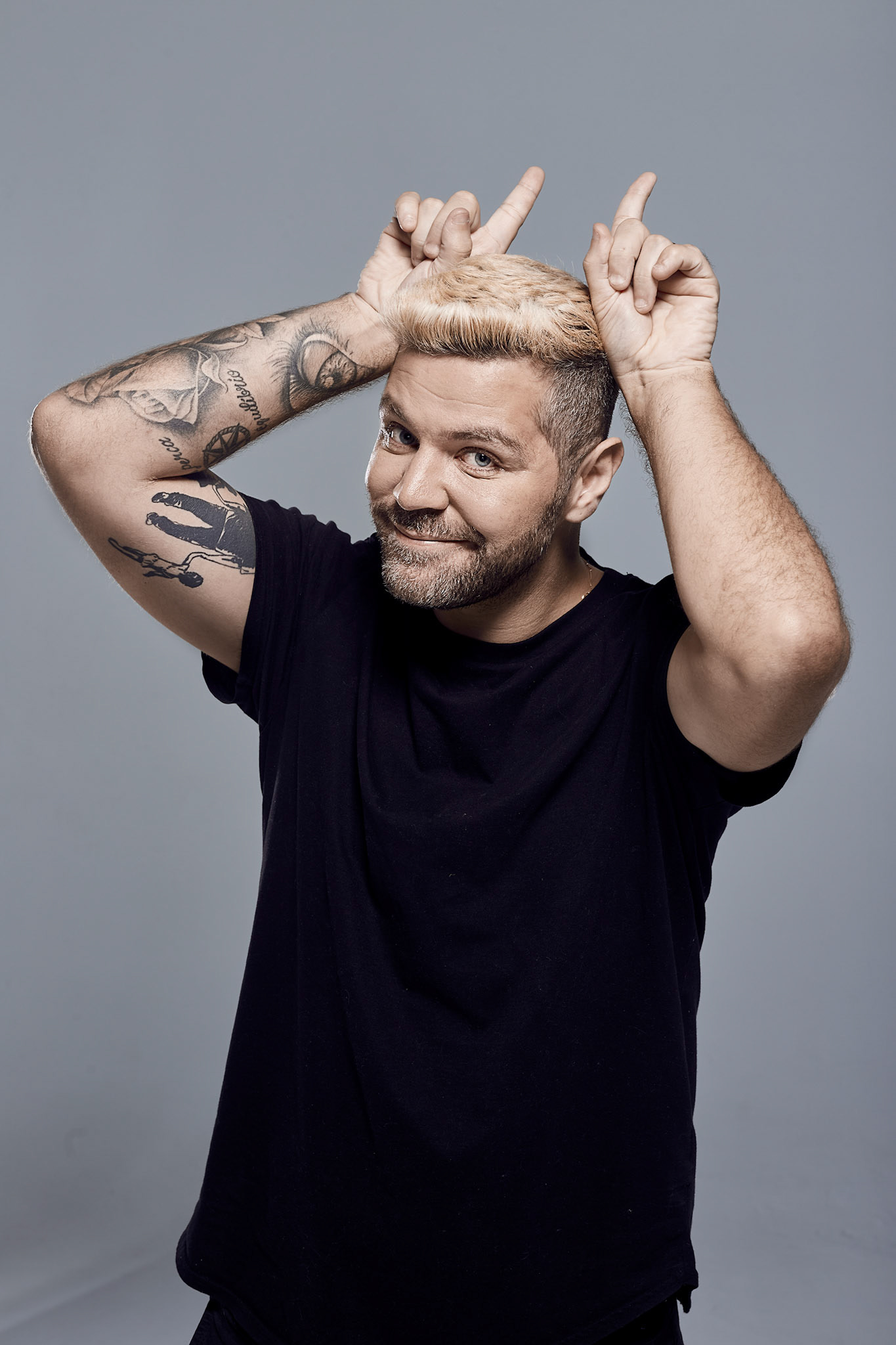 Victor Sarro - comediante