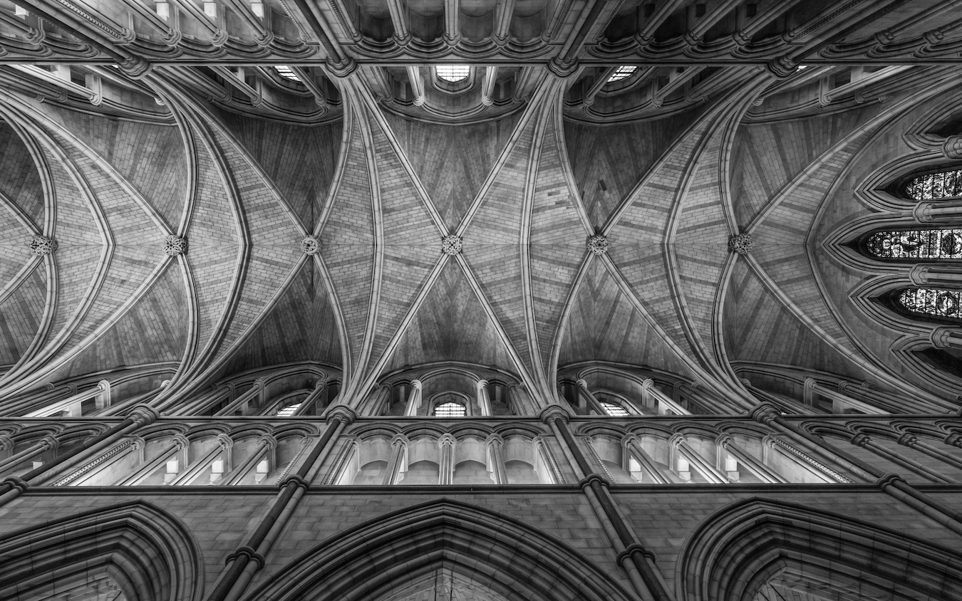 Architectural Photographer, interiors photographer, southwark cathedral, black and white photography 