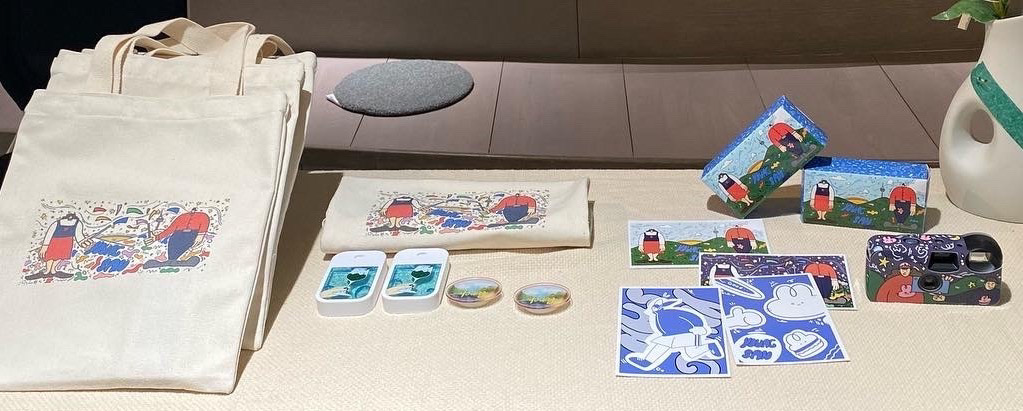 Participated in Yong San District's art goods making from Seoul, South Korea