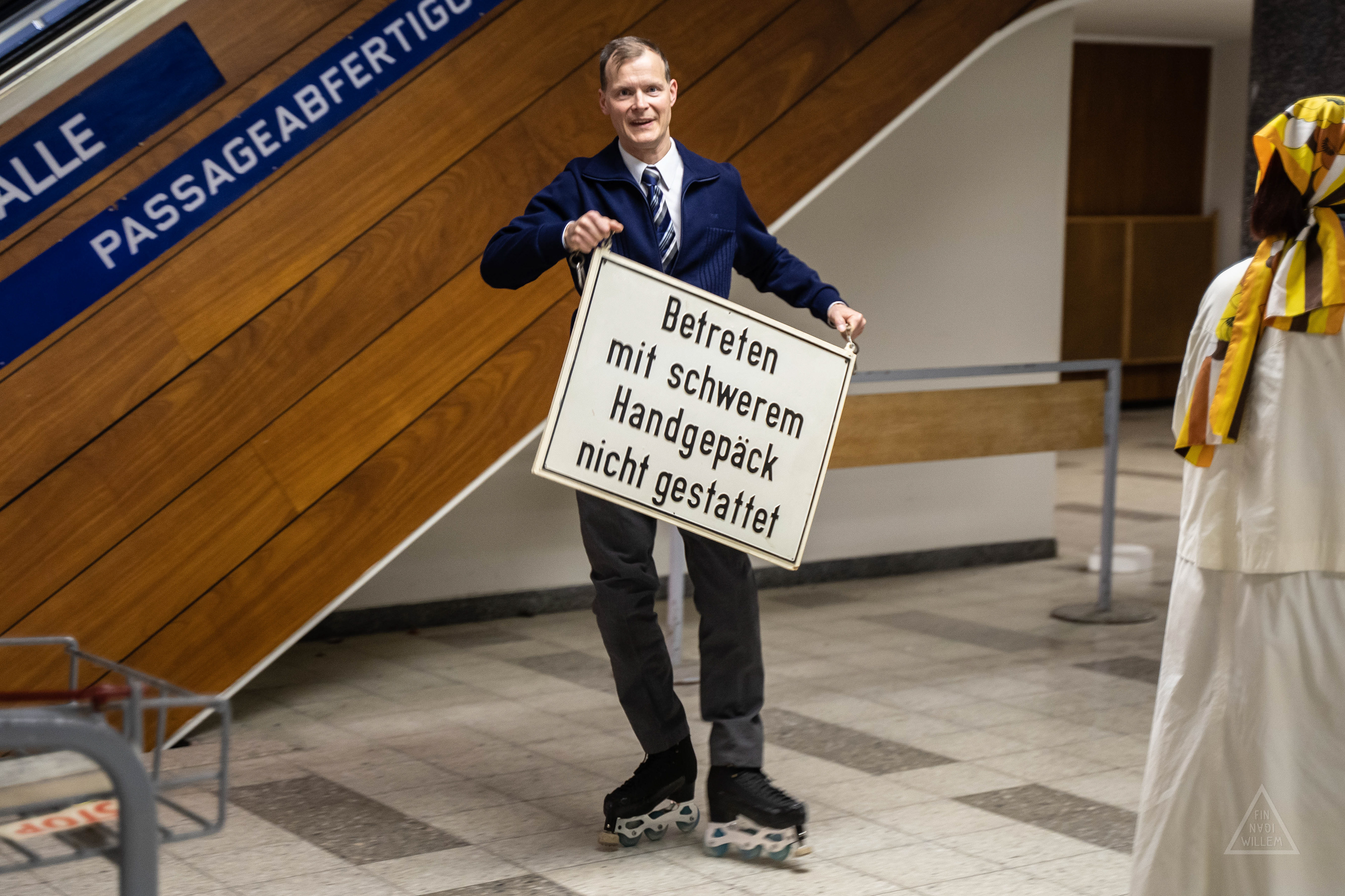 PASSENGER PROCESSING (2021)