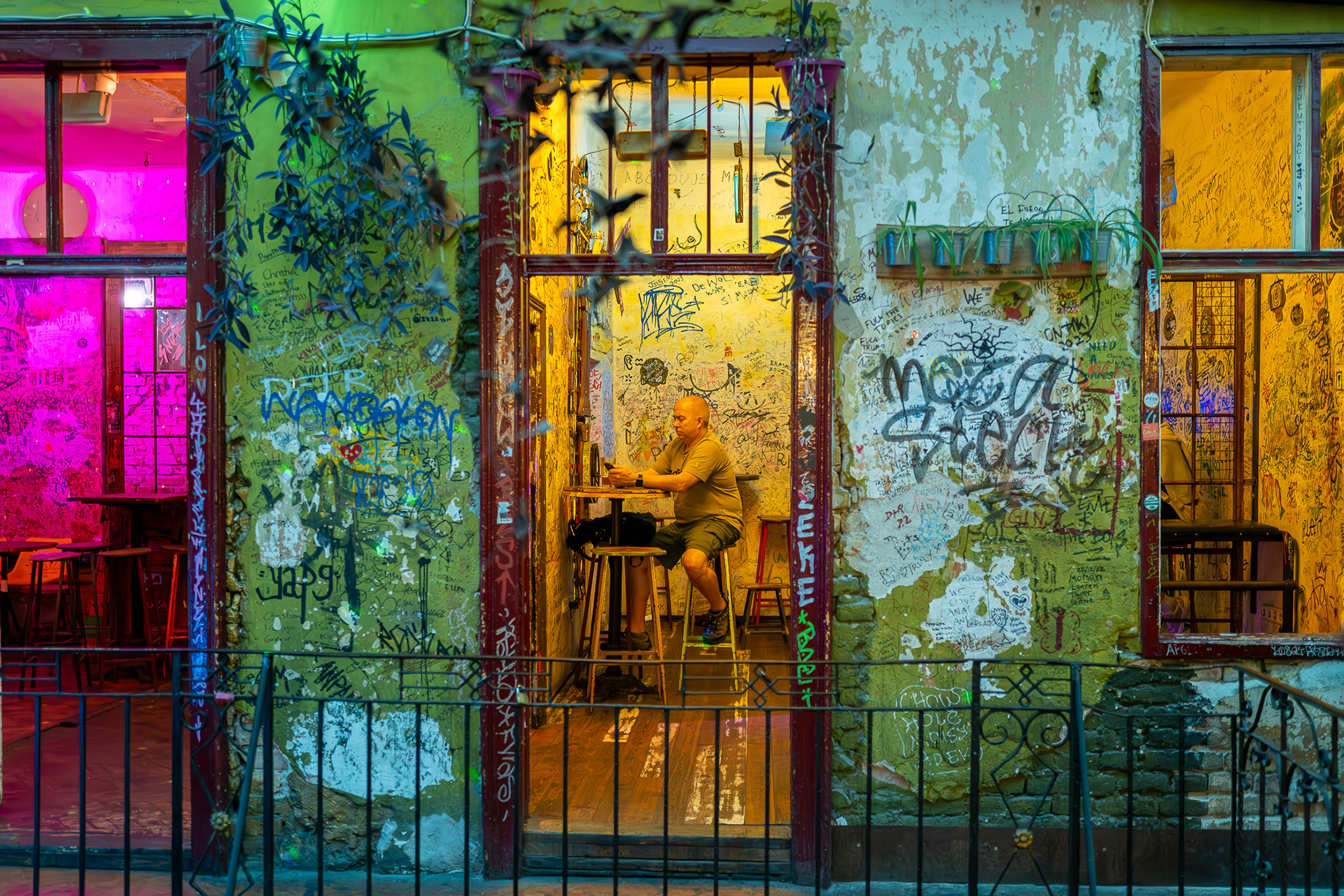 Interior Ruin Bar Budapest, Hungary