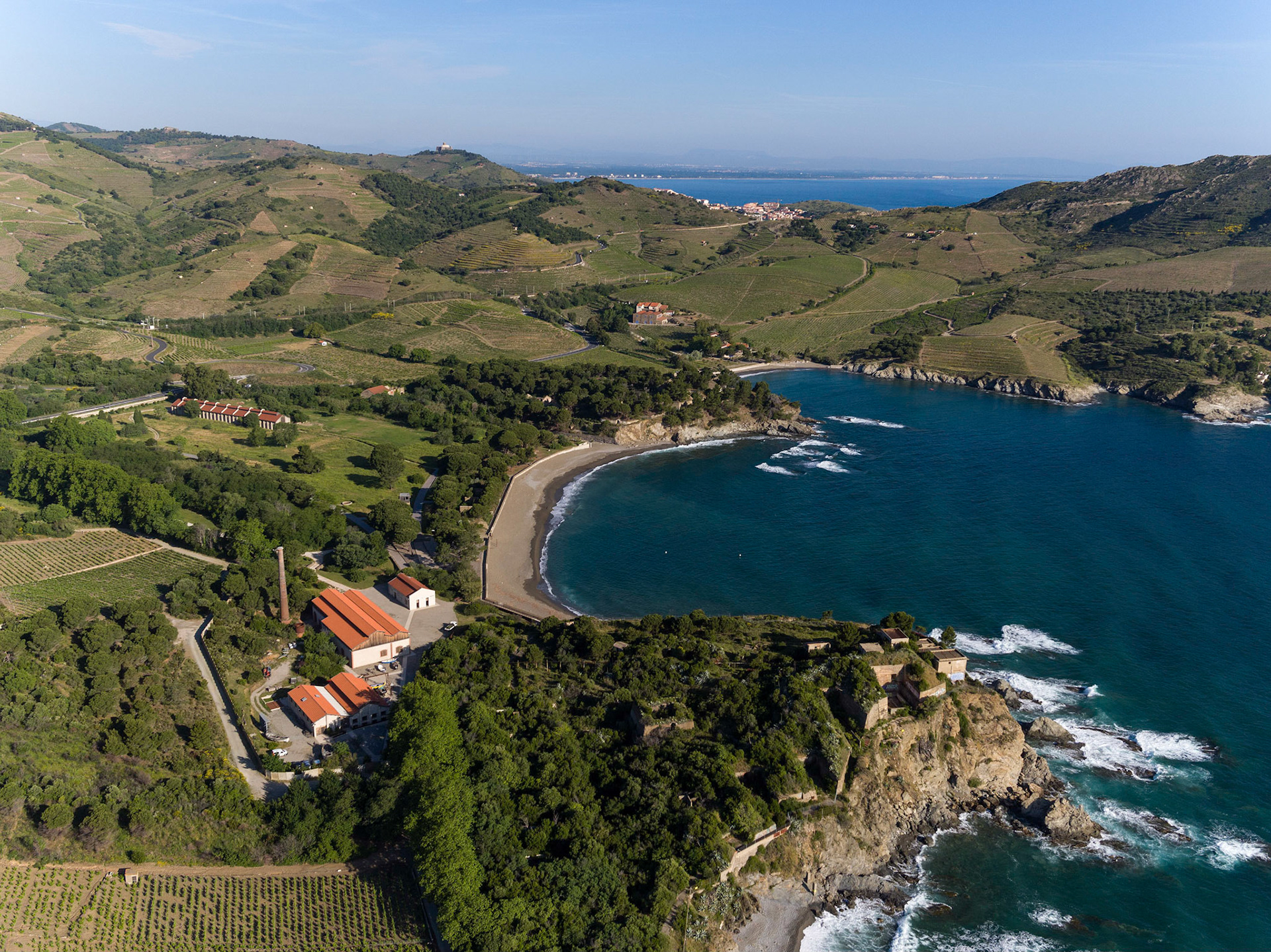 Requalification du Site des anciennes dynamiteries Alfred Nobel par ALEP paysagistes; Anse de Paulilles