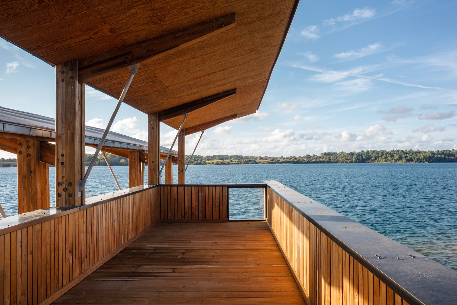 Aménagement et développement de la réserve naturelle d’Arjuzanx par ALEP, architectes-paysagistes, et INCA, architectes. Photo : Nicolas Castets