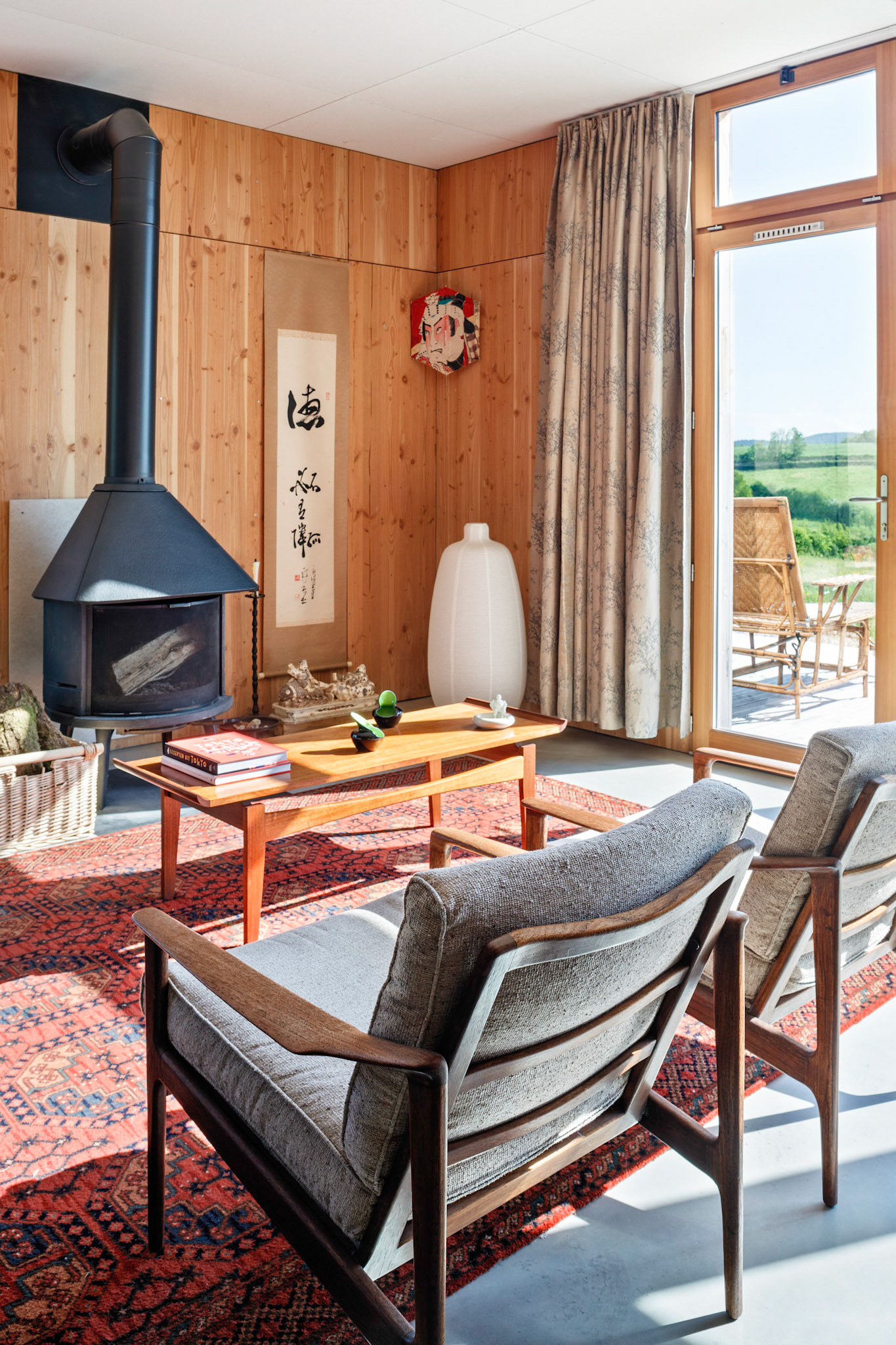 Grange contemporaine dans le Morvan