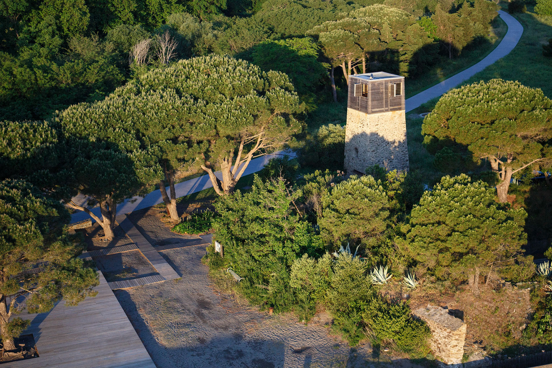 Requalification du Site des anciennes dynamiteries Alfred Nobel par ALEP paysagistes; Anse de Paulilles