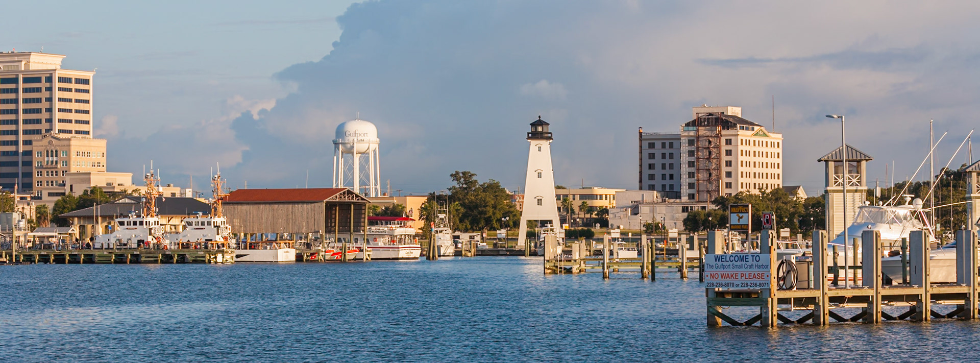 141002_096 Gulfport Municipal Harbor in Gulfport, Mississippi