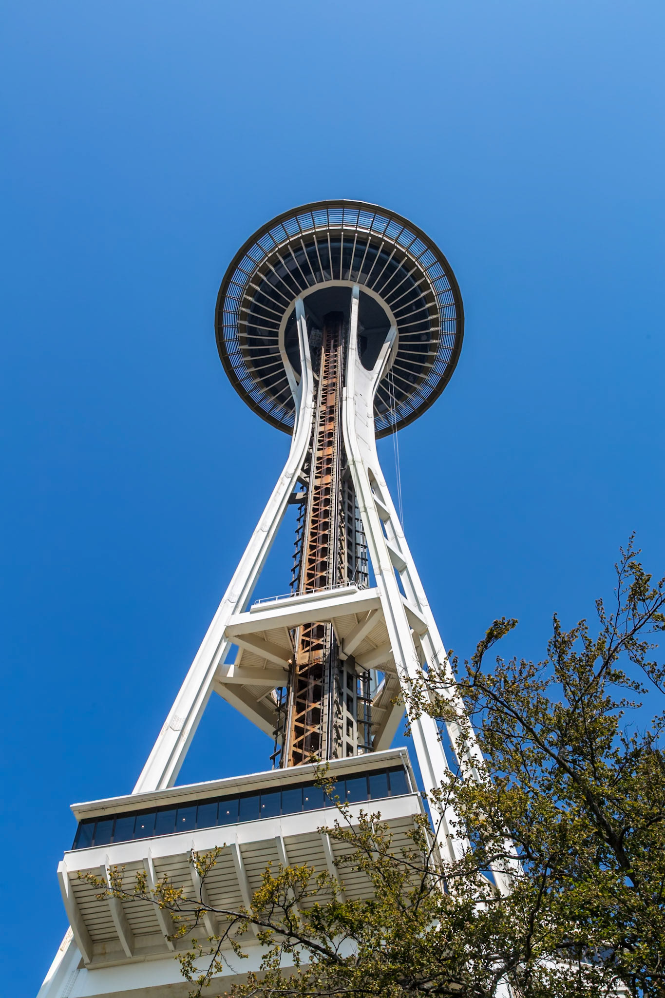 180905_135 Space Needle tower in downtown Seattle, Washington