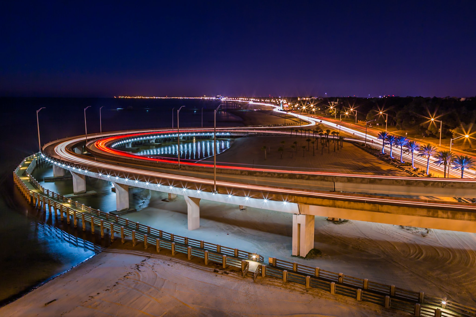 160123_255 I-110 Loop at Highway 90 on the beach in Biloxi, Mississippi