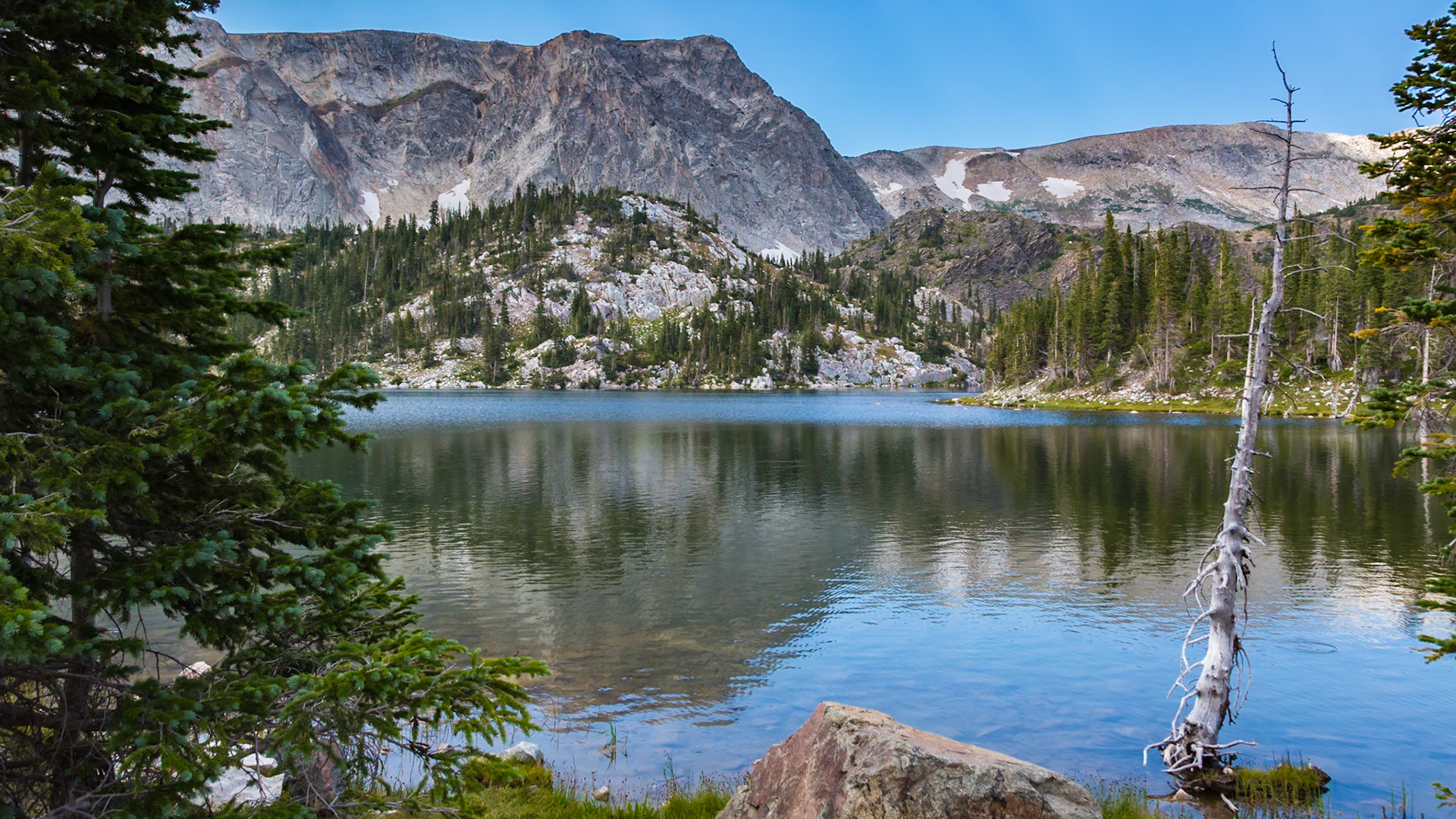 180811_248 Reflection of the mountains on Mirror Lake  in the Snowy Range area of the Medicine Bow National Forest in Wyoming