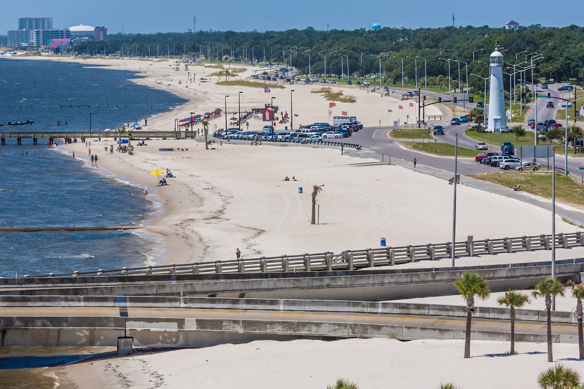 140901_003 Biloxi lighthouse in the median of Highway 90 at the beach in Biloxi, Mississippi