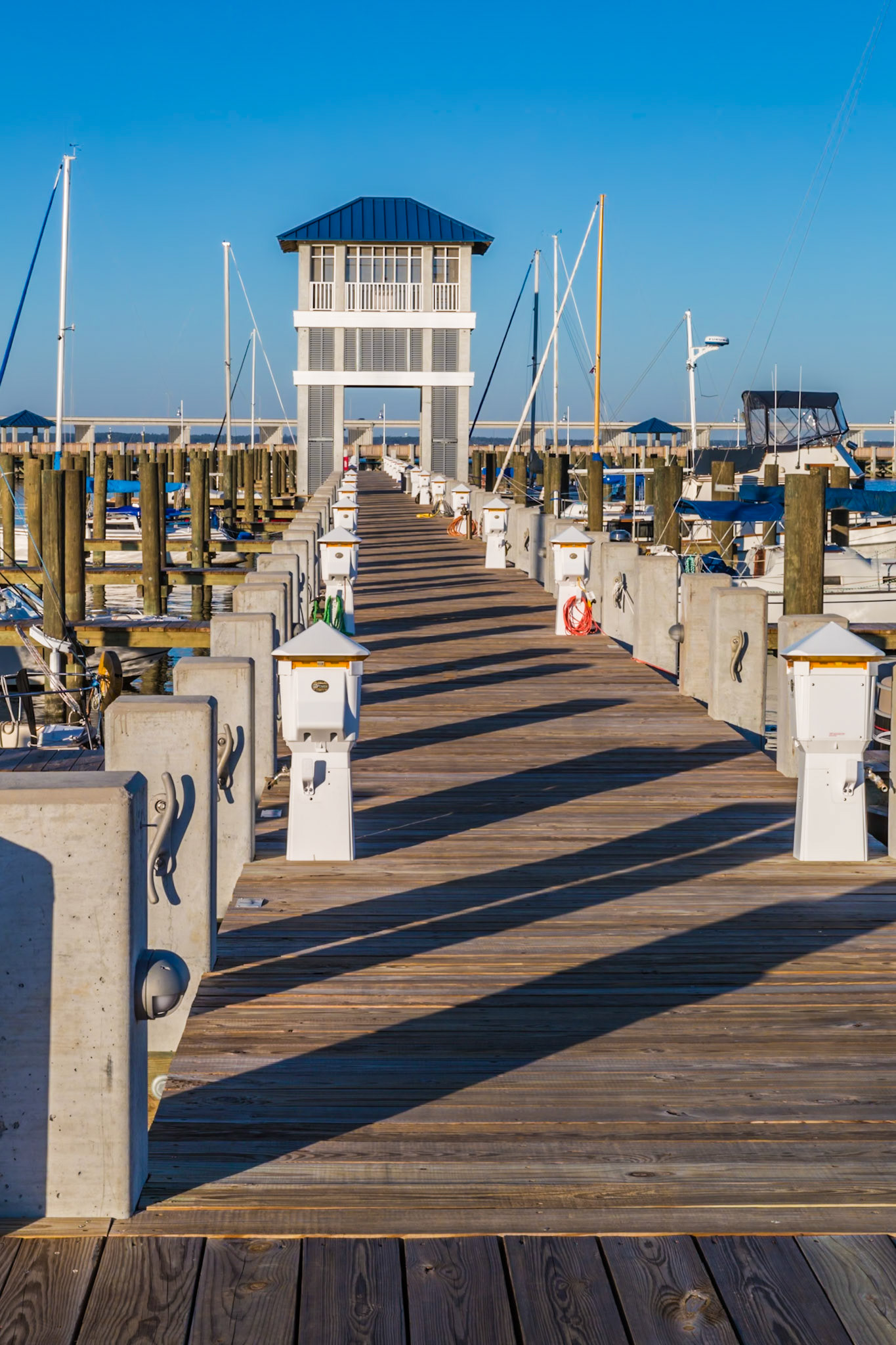 141119_015 Pier at the marina in Bay St. Louis, Mississippi, USA