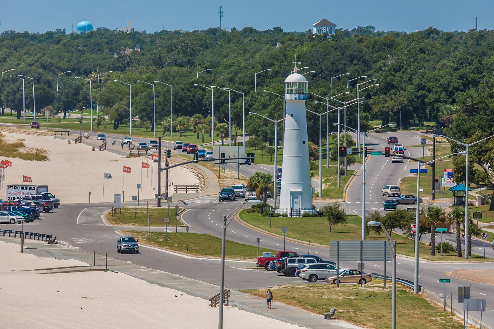 140901_004 Biloxi lighthouse in the median of Highway 90 at the beach in Biloxi, Mississippi
