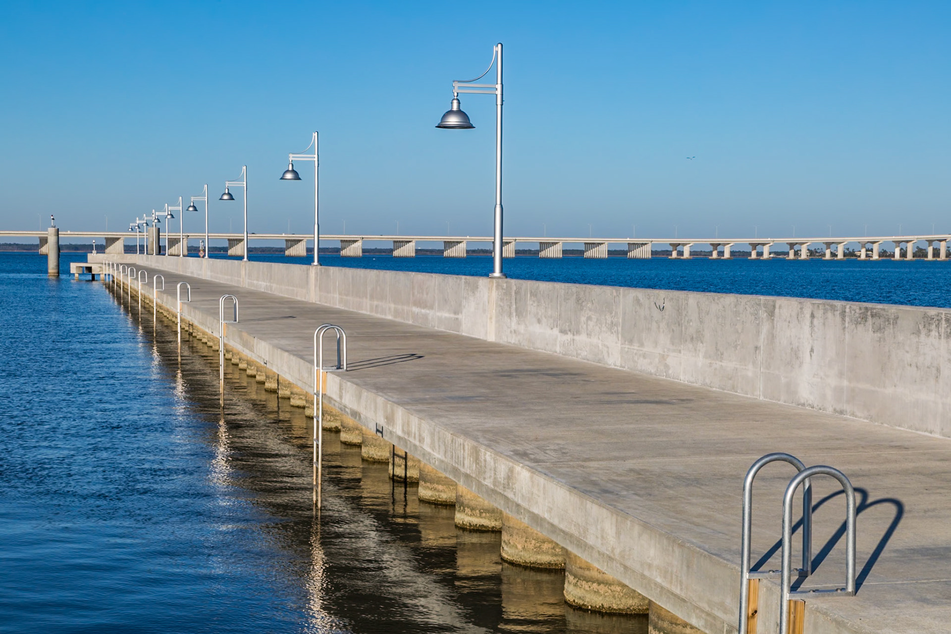 141119_023 Breakwater pier around the marina in Bay St. Louis, Mississippi, USA