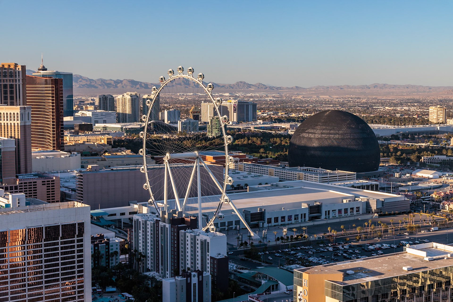 230409_101 The High Roller Observation Wheel on the strip in Las Vegas, Nevada