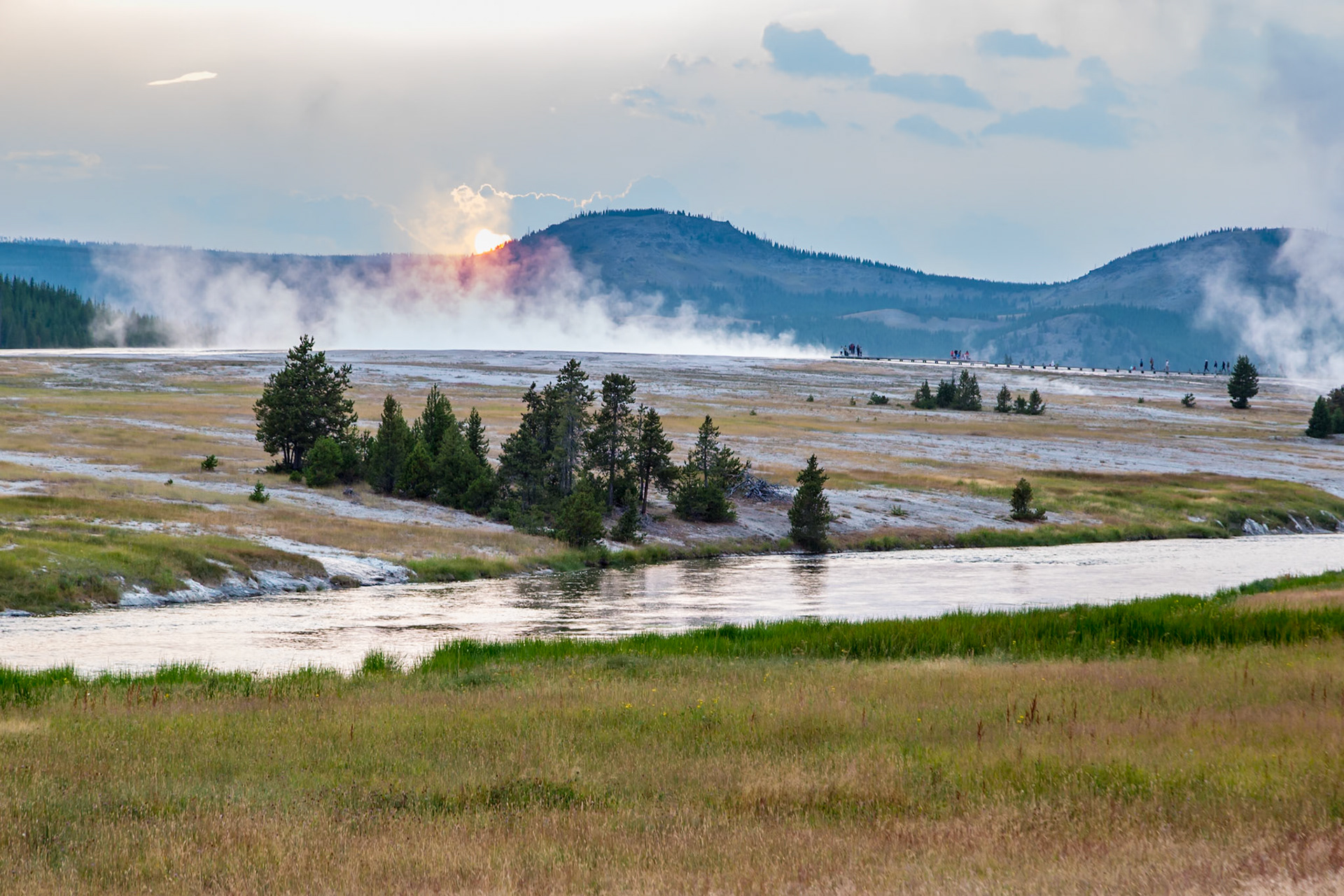 180818_102 Runoff from geysers and hot springs flows into the Firehole River in the Upper Geyser Basin at Yellowstone National Park