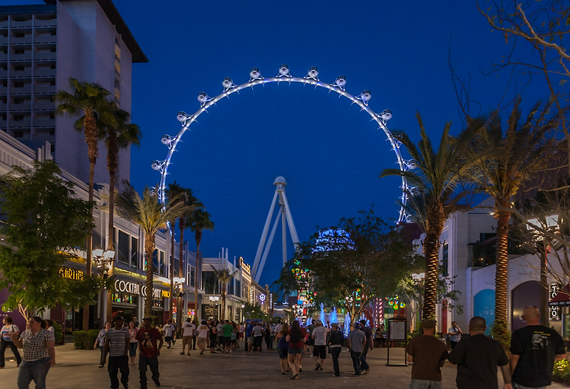 140502_678 Caesars Entertainment's High Roller Observation Wheel soars 550 feet above the Las Vegas Strip in Paradise, Nevada
