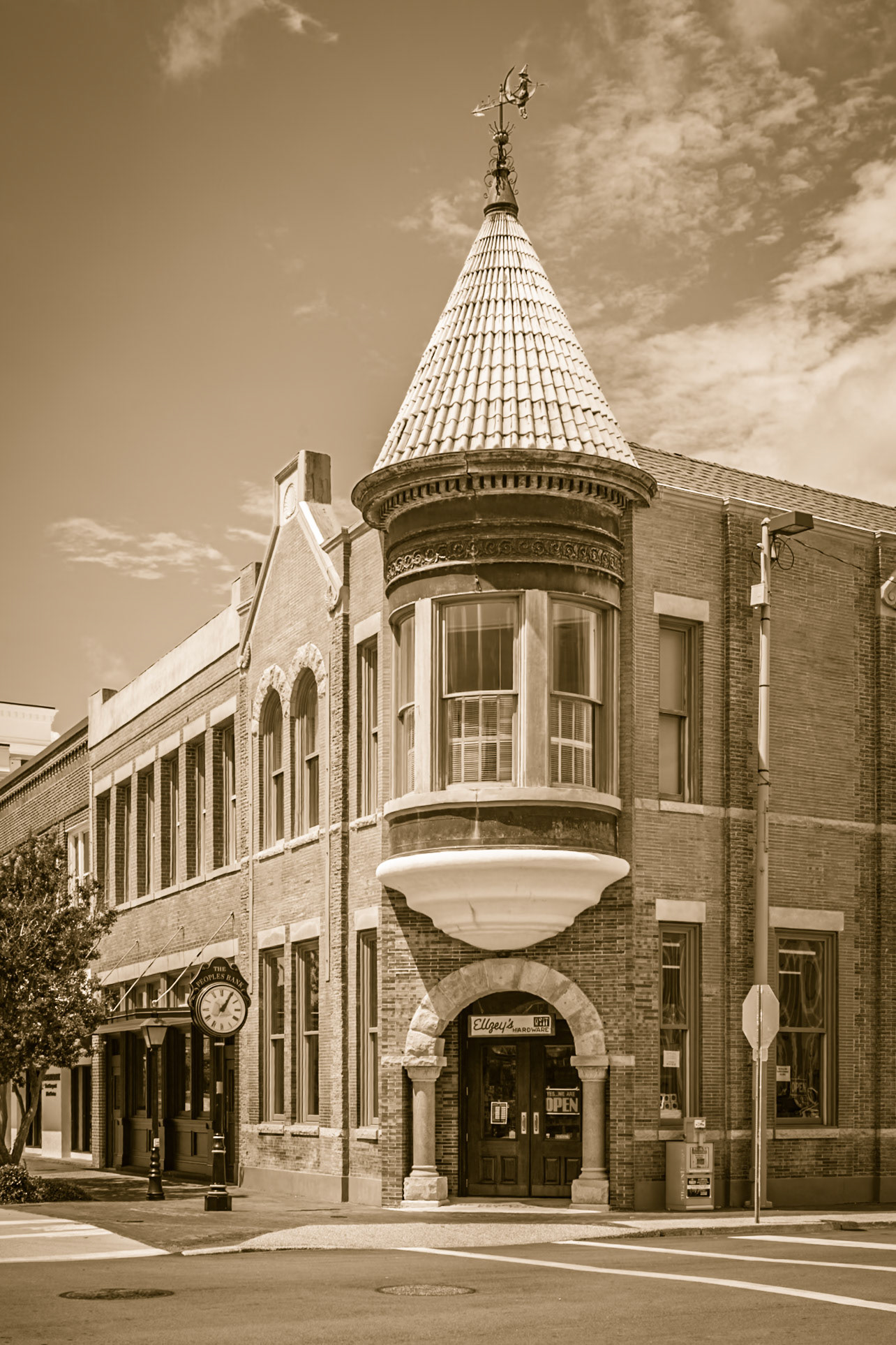 140910_046 Ellzey's Hardware store in downtown Biloxi, Mississippi