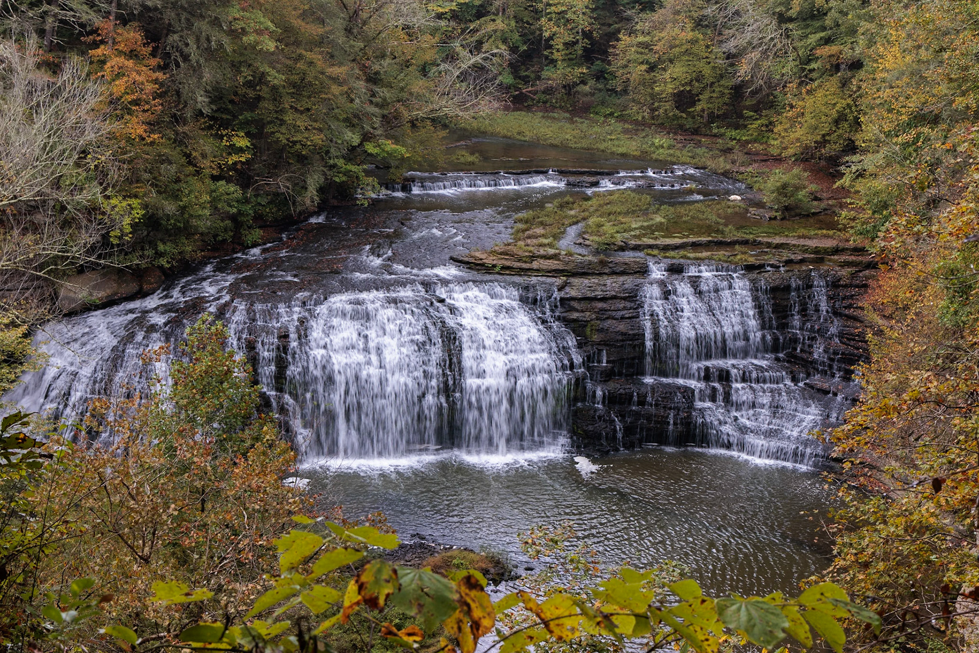 231006_035 Middle Falls (Big Falls) in Burgess Falls State Park near Cookeville, Tennessee
