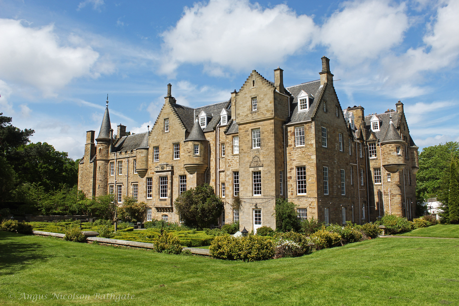 Carberry Tower, a 16th century Mansion House