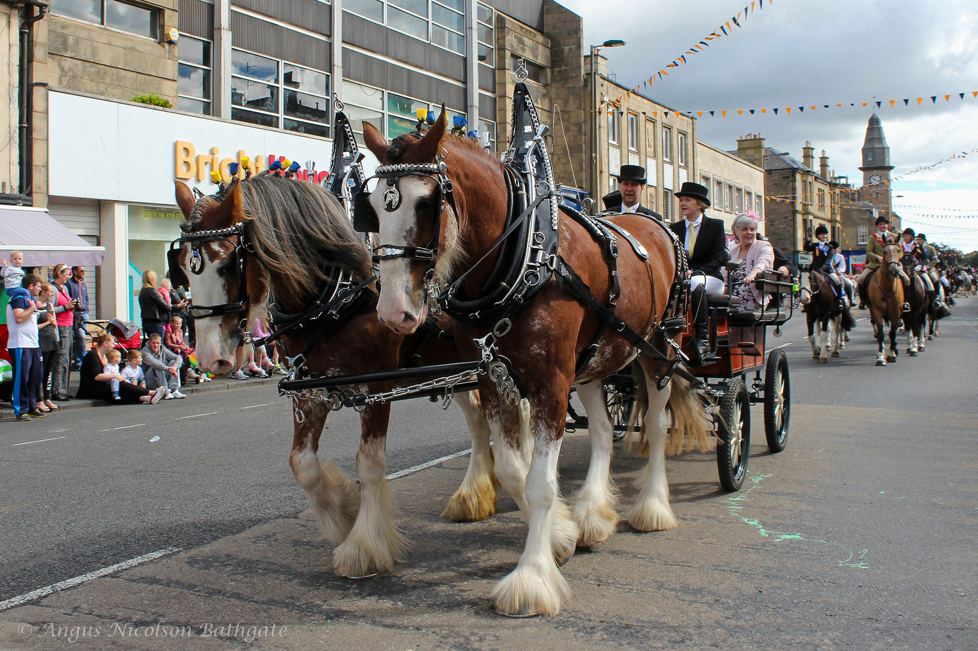 Horse drawn carriage, Musselburgh Festival