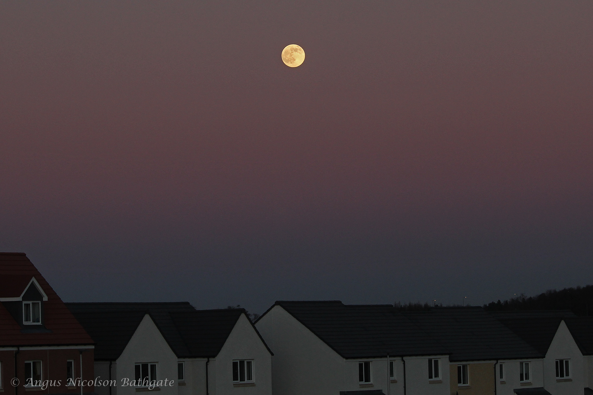 Moon over Wallyford