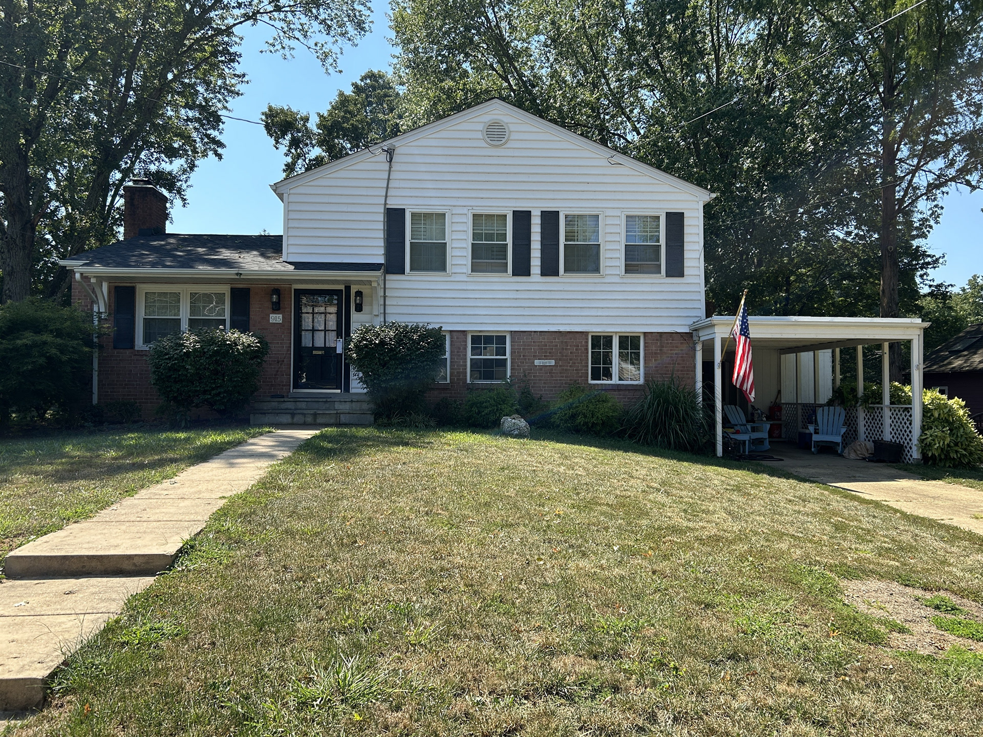 Photo credit by District Artisans