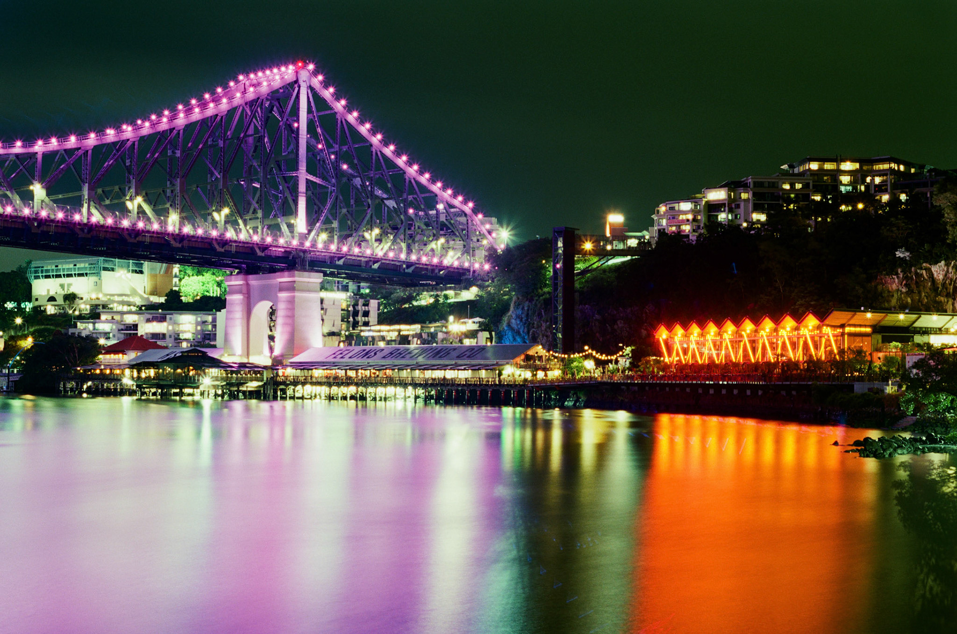 Howard Smith Wharves