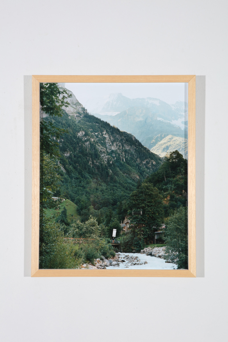 BEING THERE. 40x50 cm analogue c-print. €1500