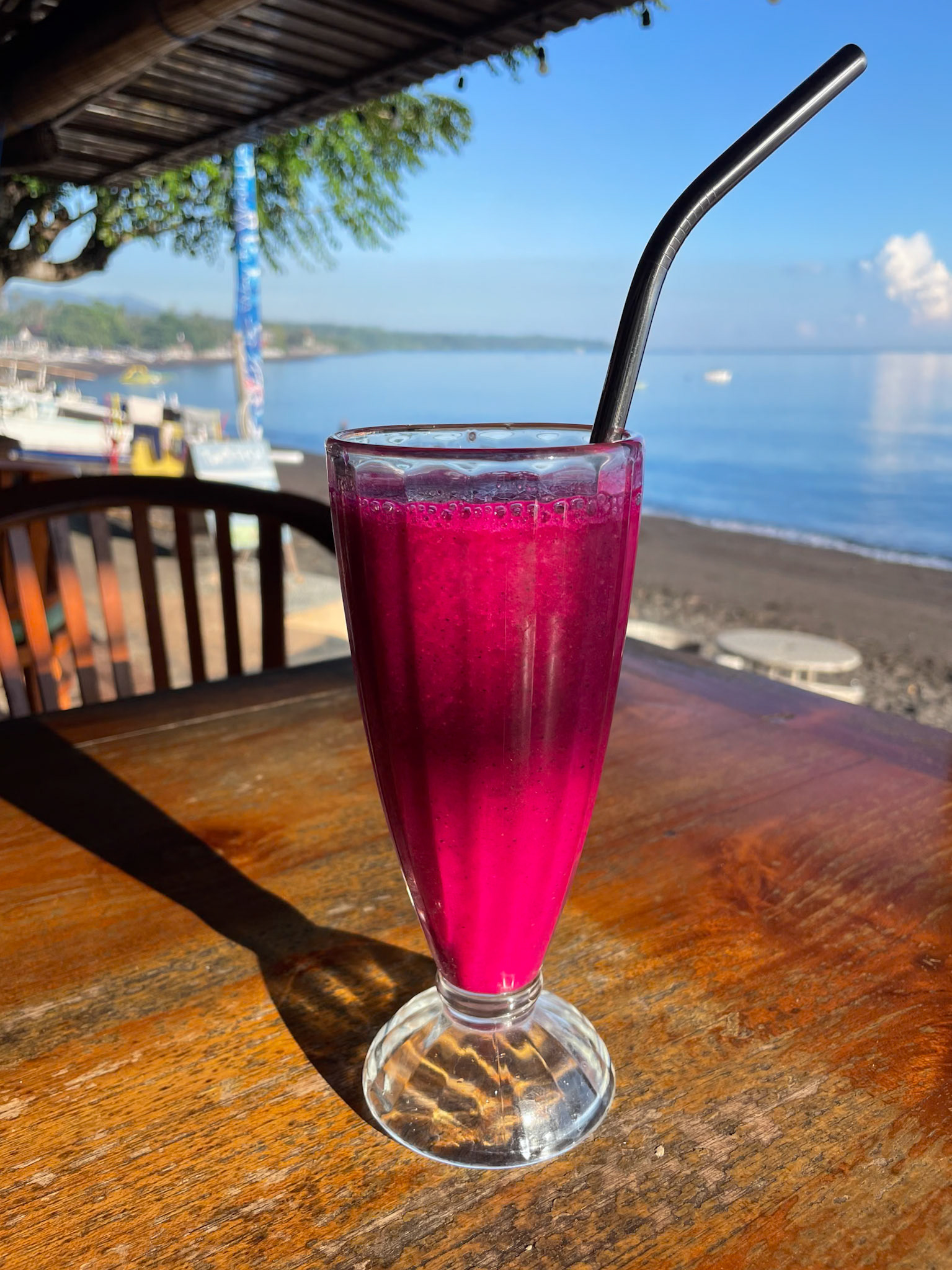 Dragon fruit smoothie