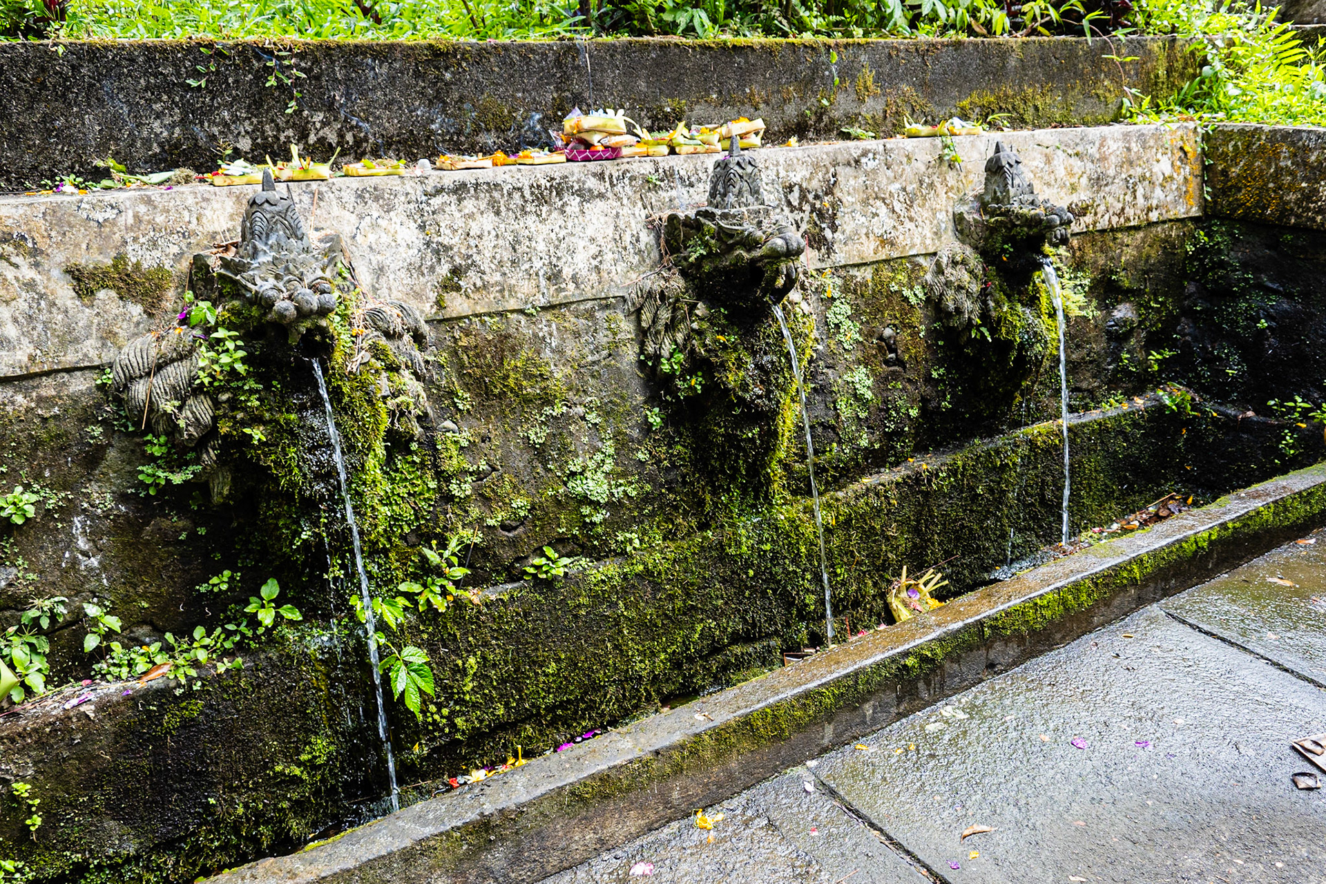Pura Luhur Batukaru, 11th century Hindu temple