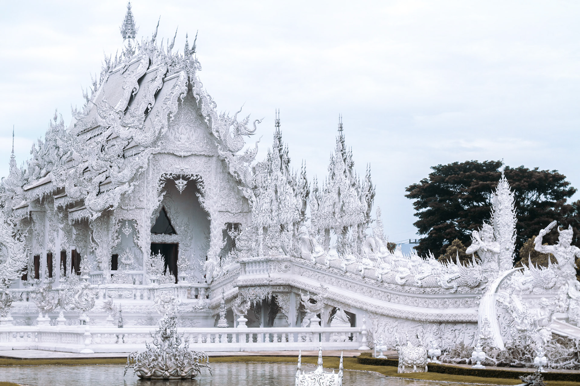White Temple, Chiang Rai, Thailand (2015)