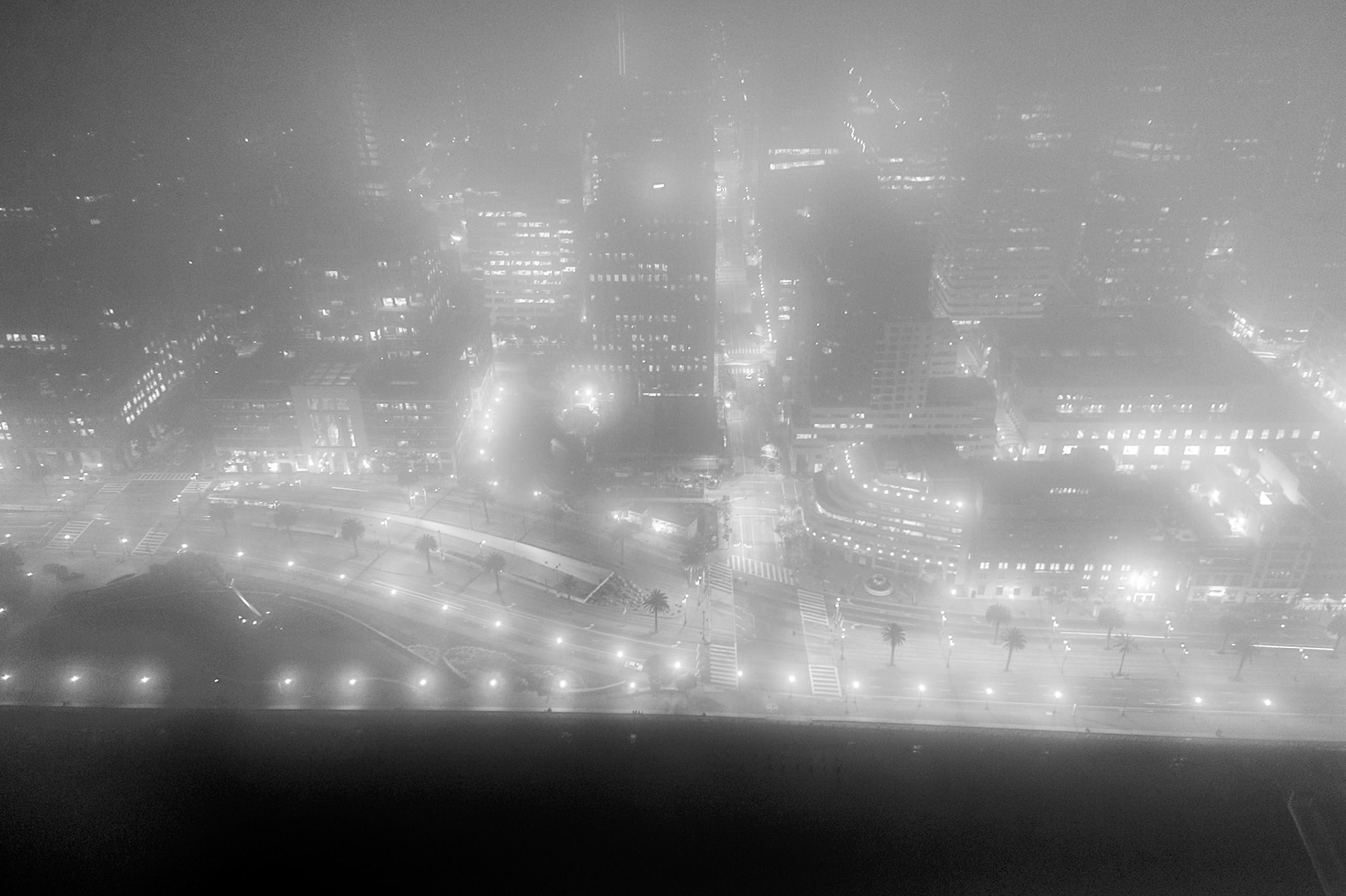 Foggy over Embarcadero (2019)