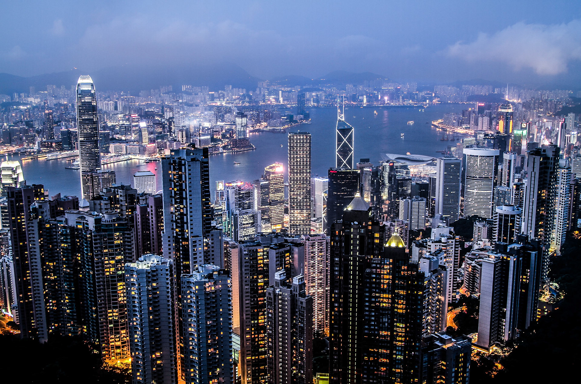 View from Victoria Peak at Twilight, Hong Kong (2015)