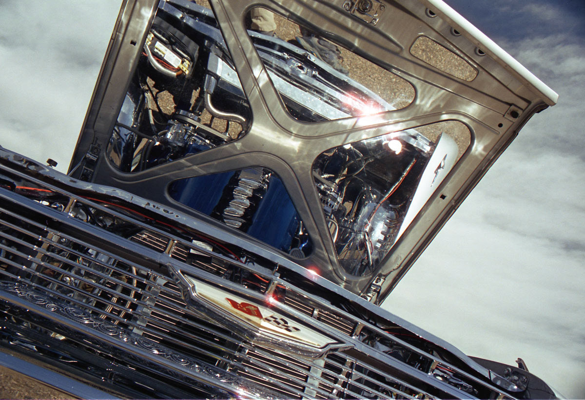 Chevy Impala Lowrider - Max Chrome